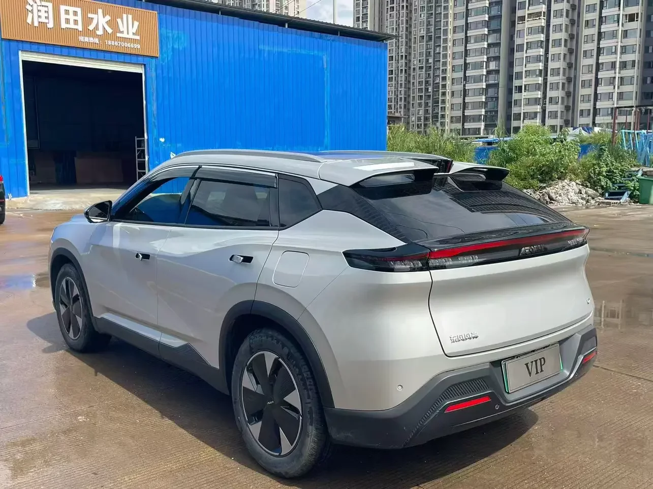 Dongfeng Fengshen L7 PHEV