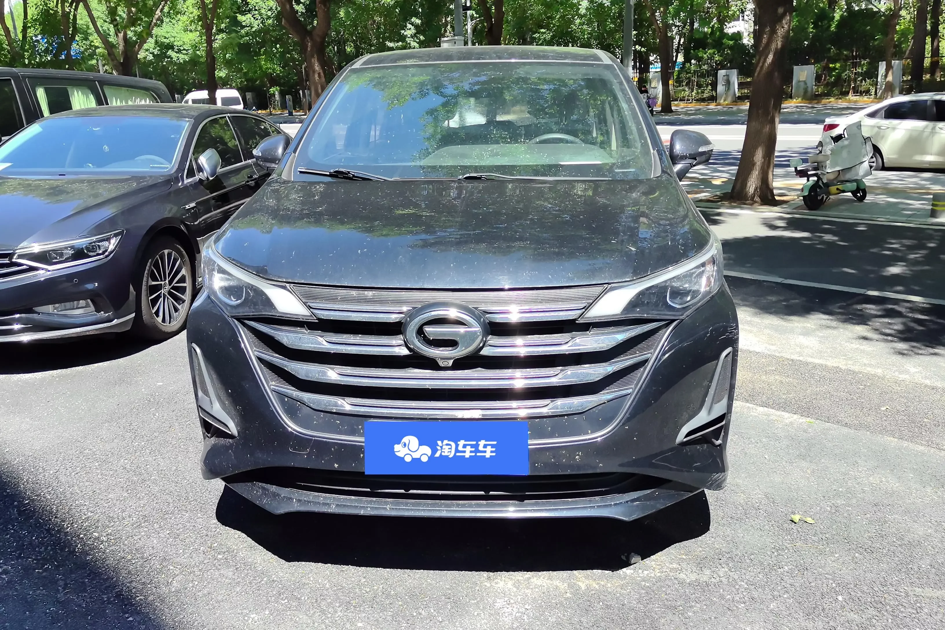 GAC Trumpchi M6  из Китая