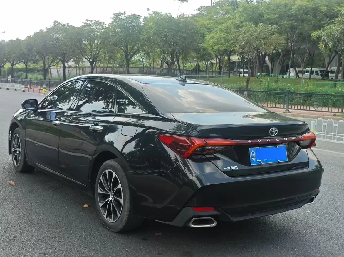 Toyota Avalon