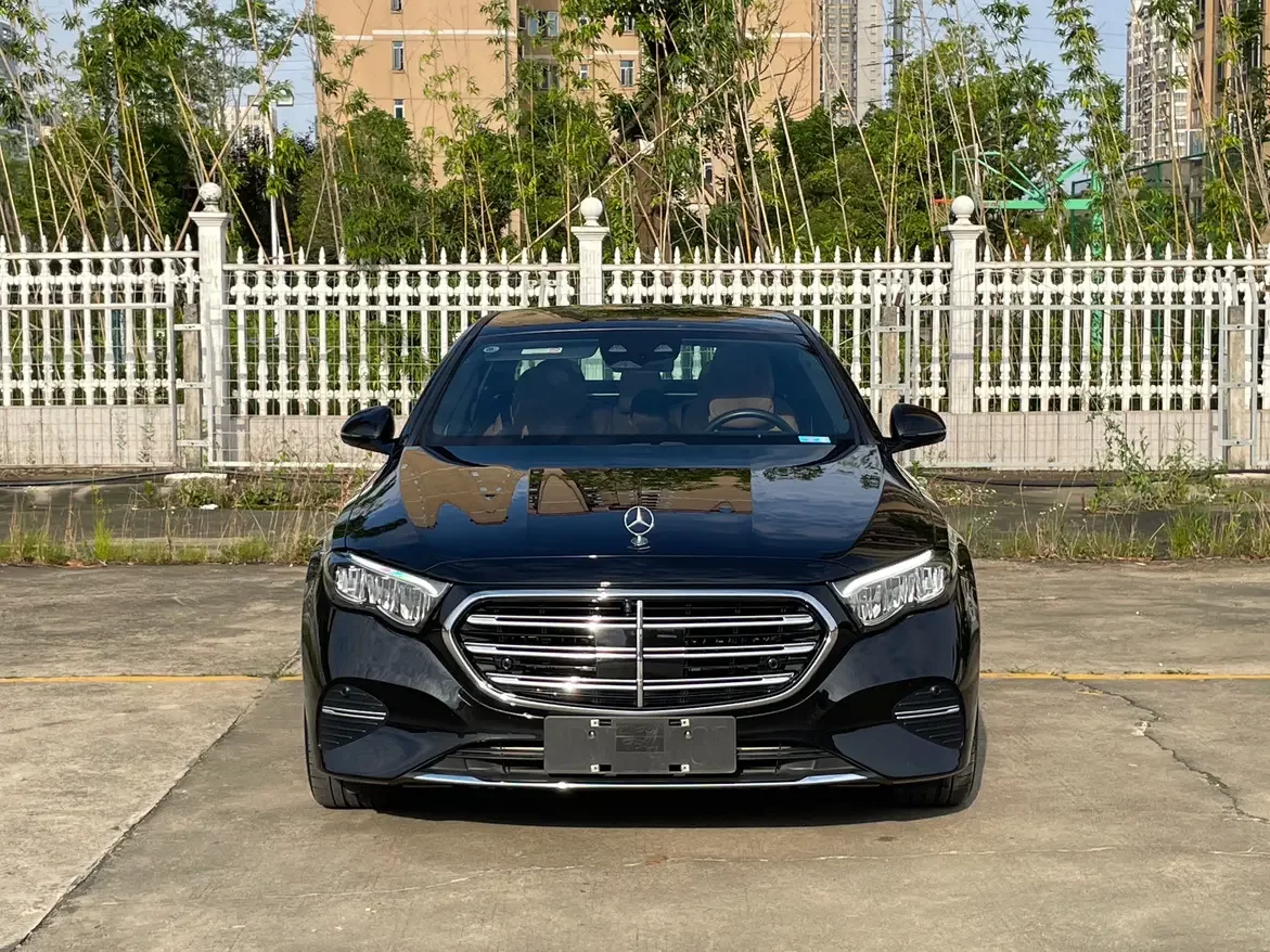 Mercedes-Benz E-Class PHEV