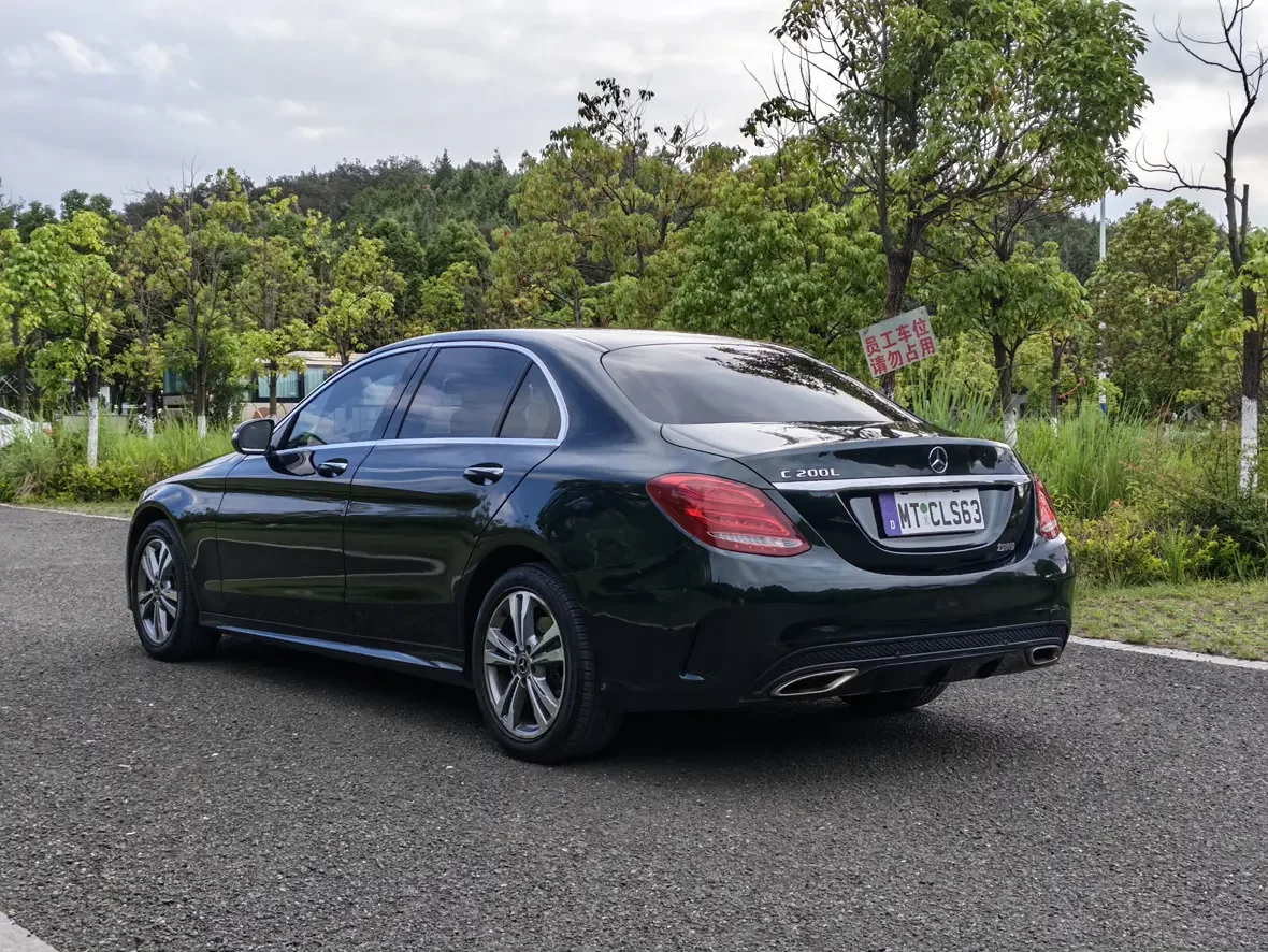 Mercedes-Benz C Class