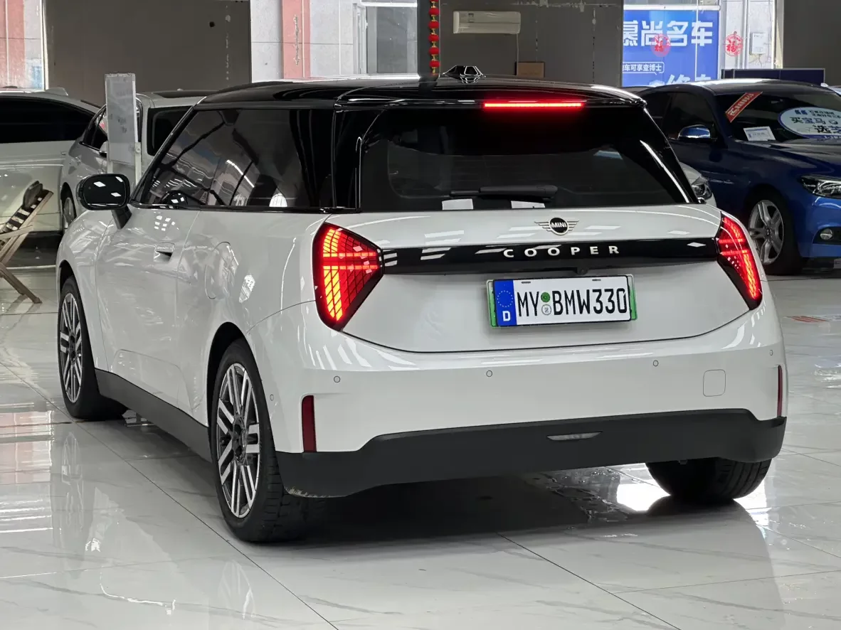 MINI ELECTRIC  COOPER