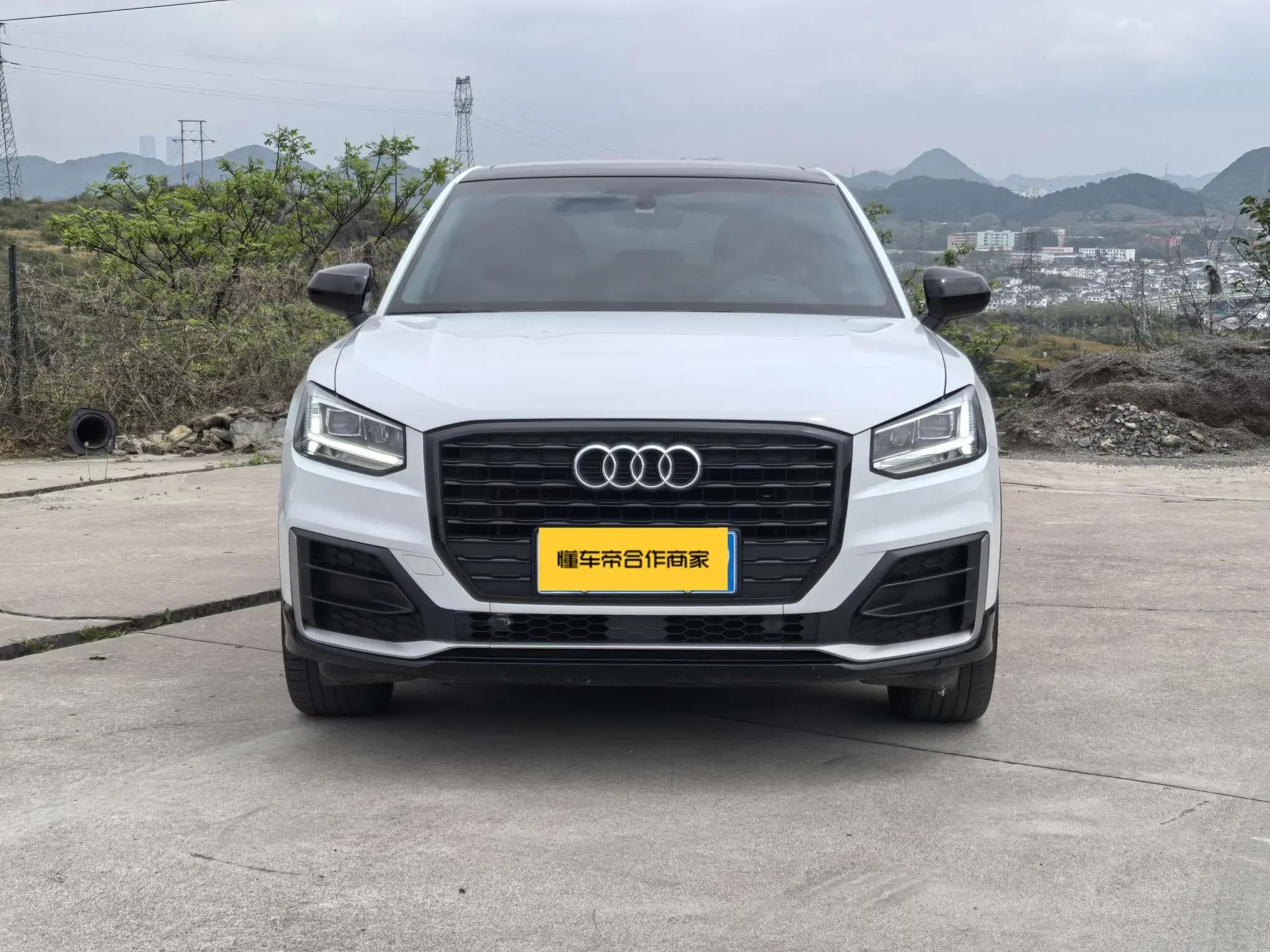 Audi Q2L