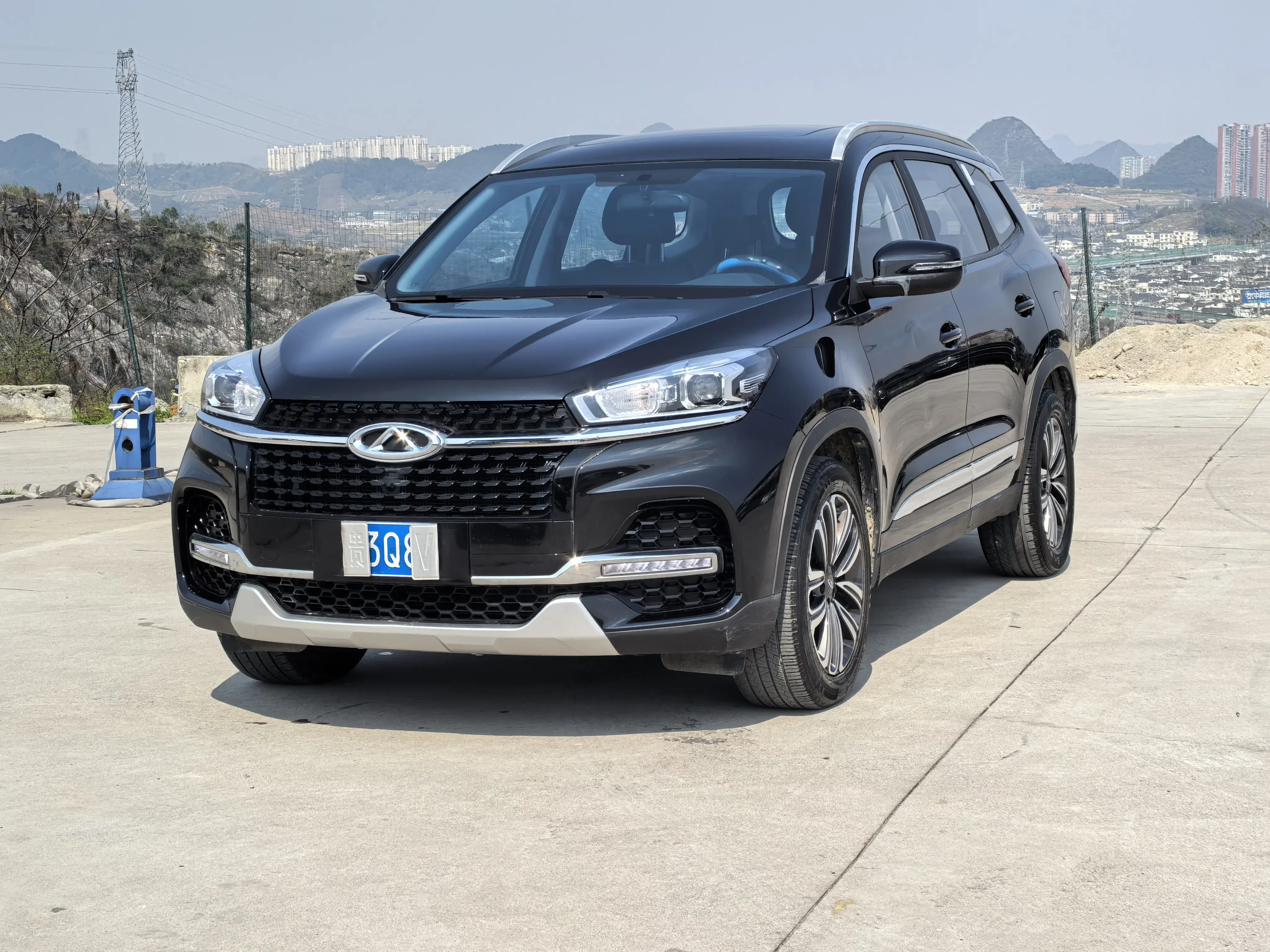 Chery Tiggo 8