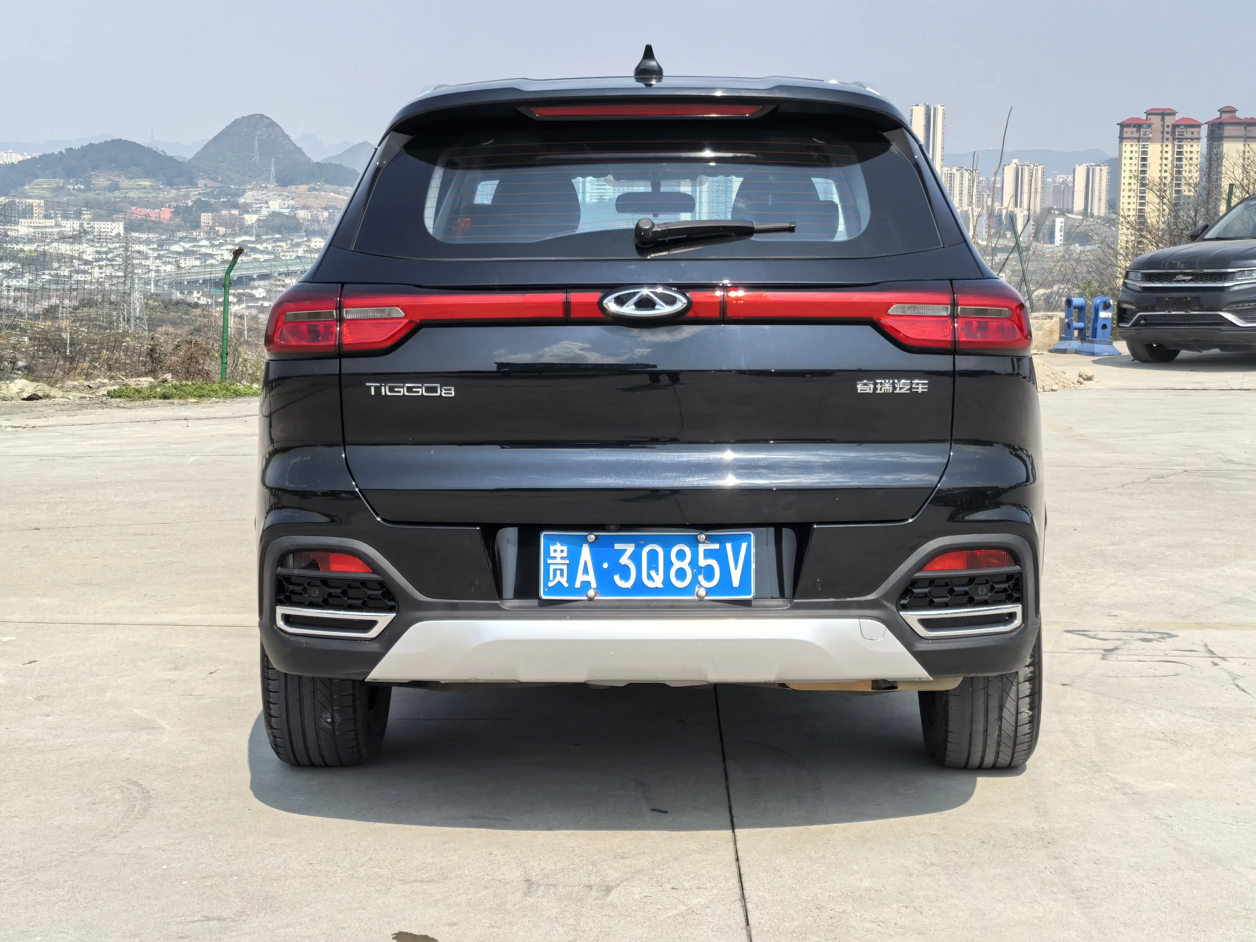 Chery Tiggo 8