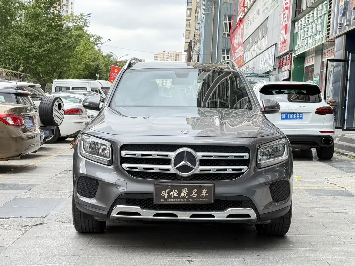 Mercedes-Benz GLB