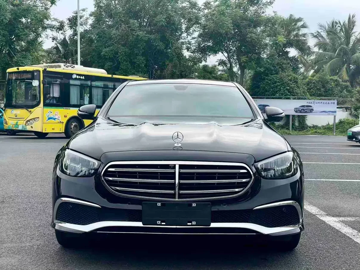 Mercedes-Benz E-Class PHEV