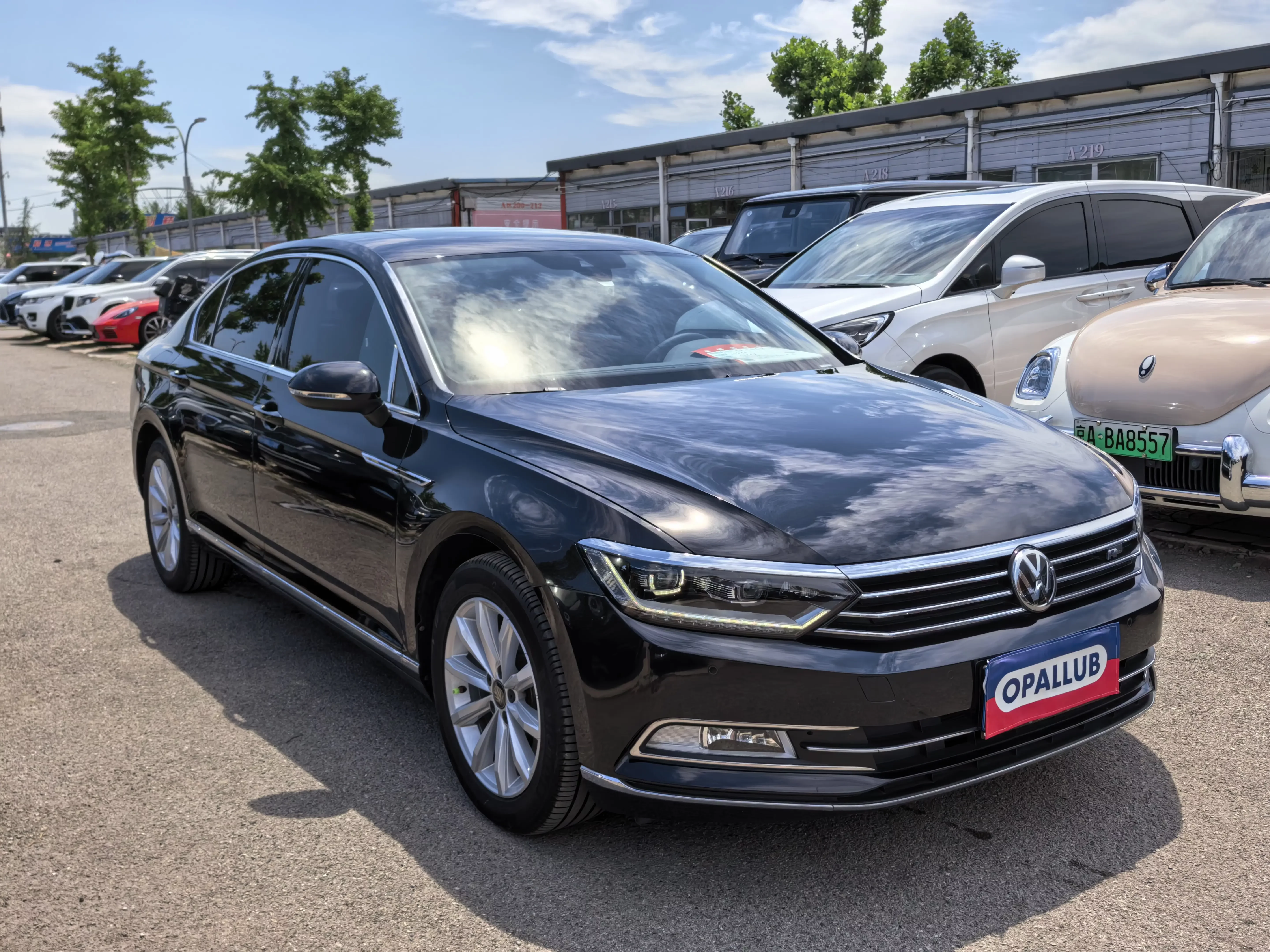 Volkswagen Magotan