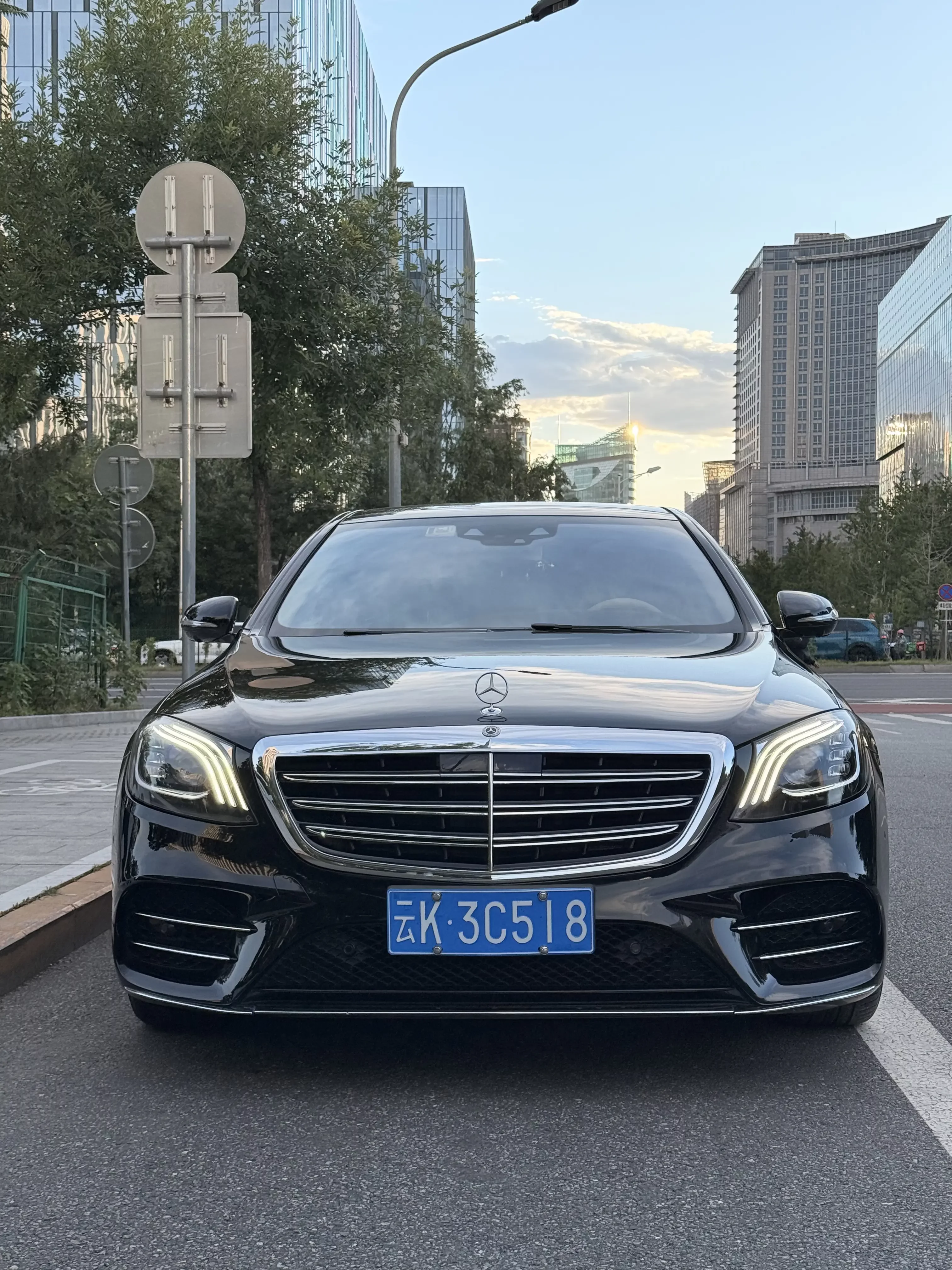 Mercedes-Benz S Class
