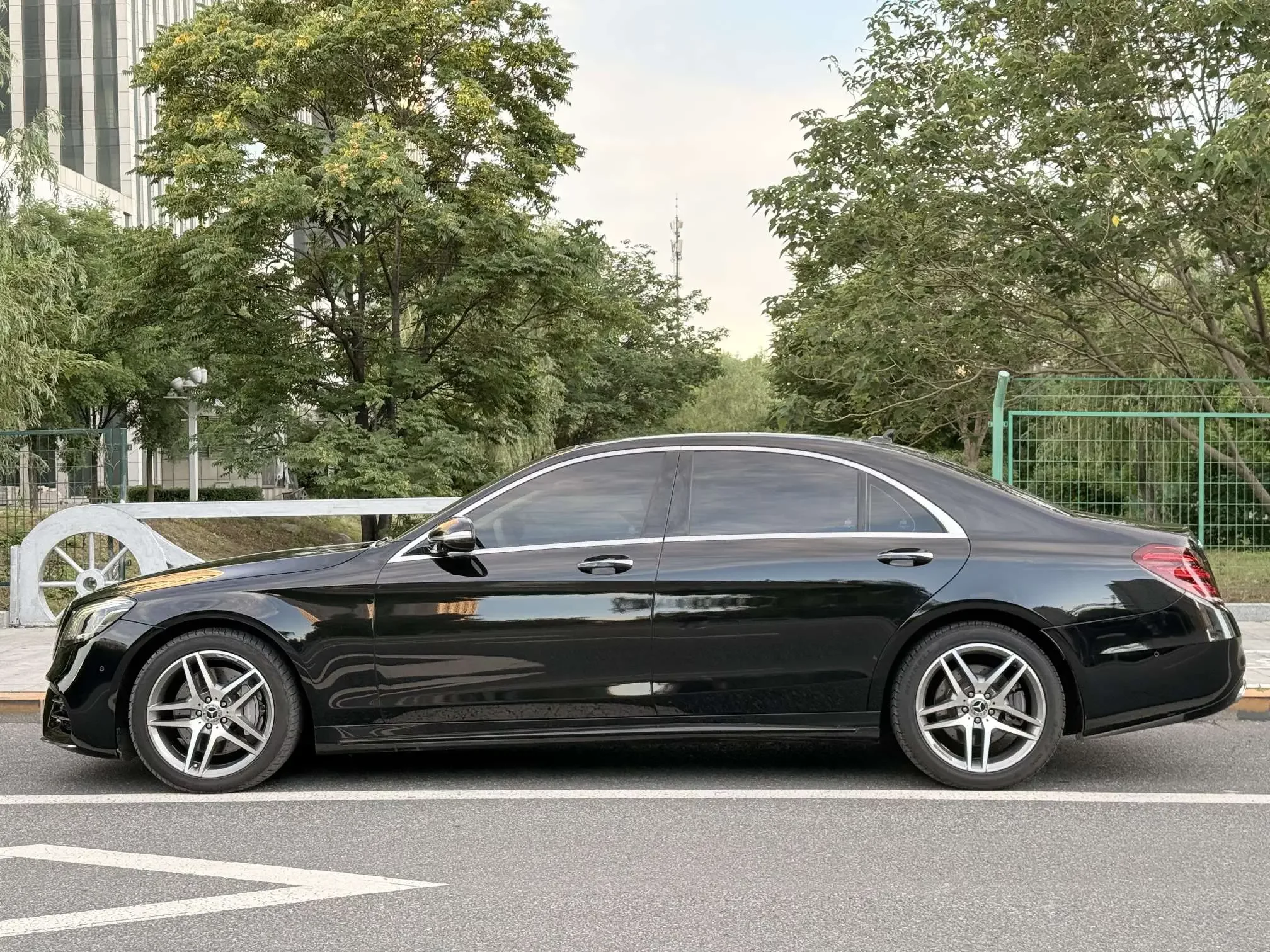Mercedes-Benz S Class