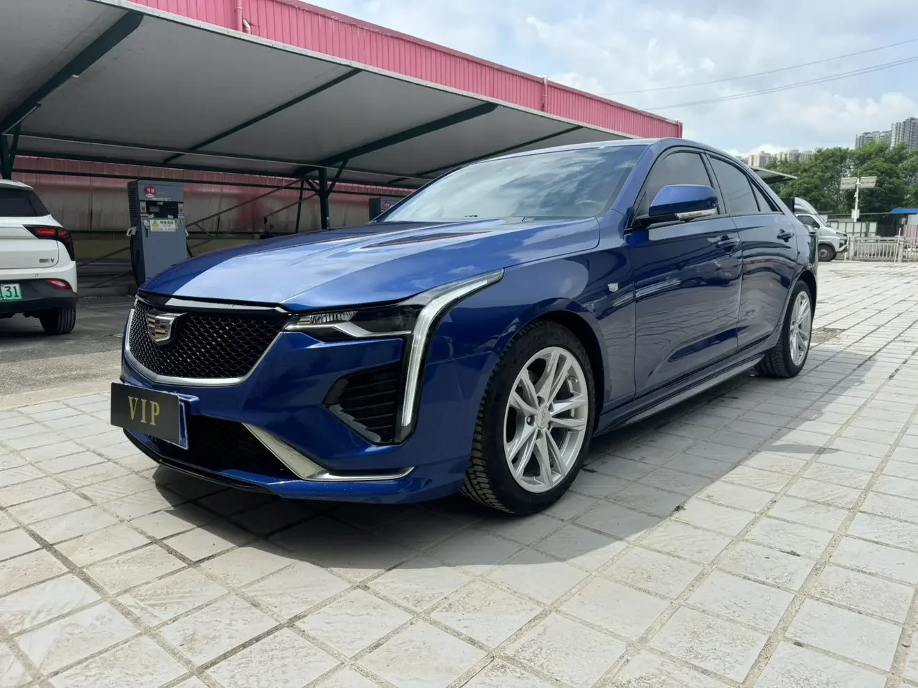 Cadillac CT4