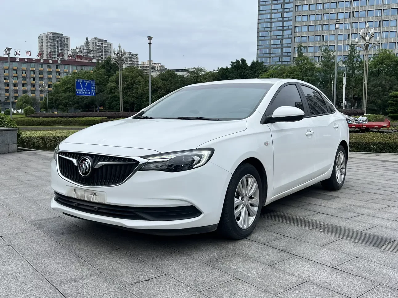 Buick Yinglang