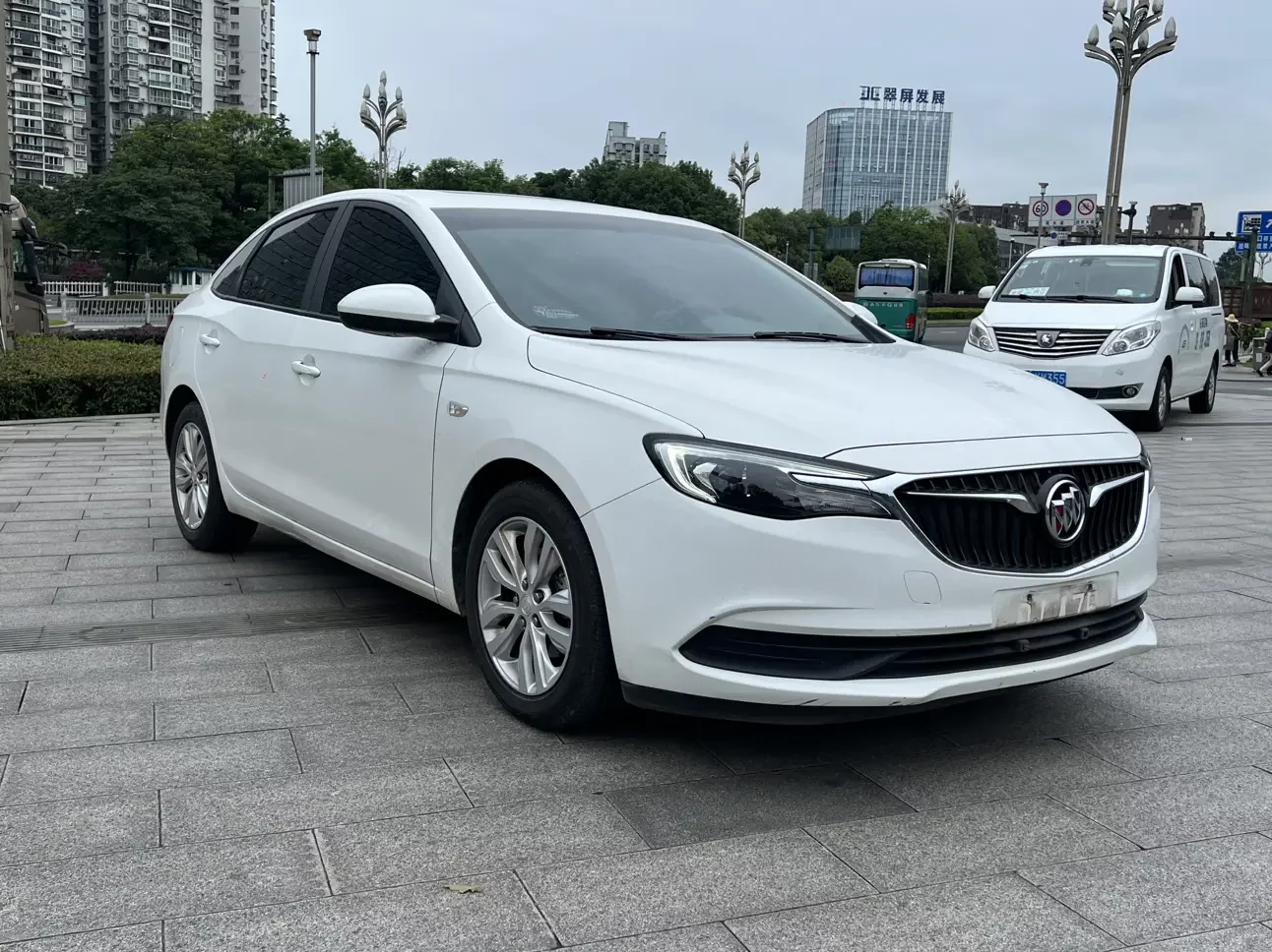 Buick Yinglang