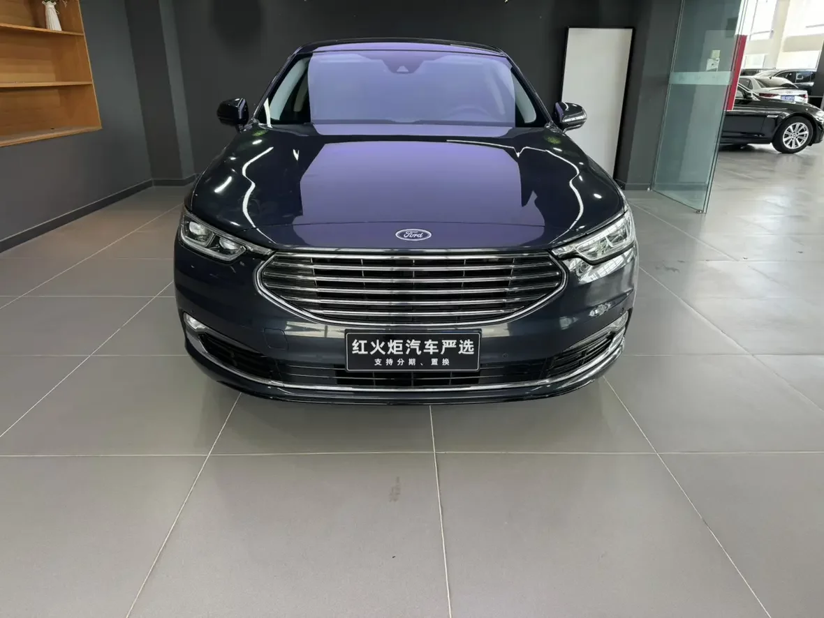 Ford Taurus