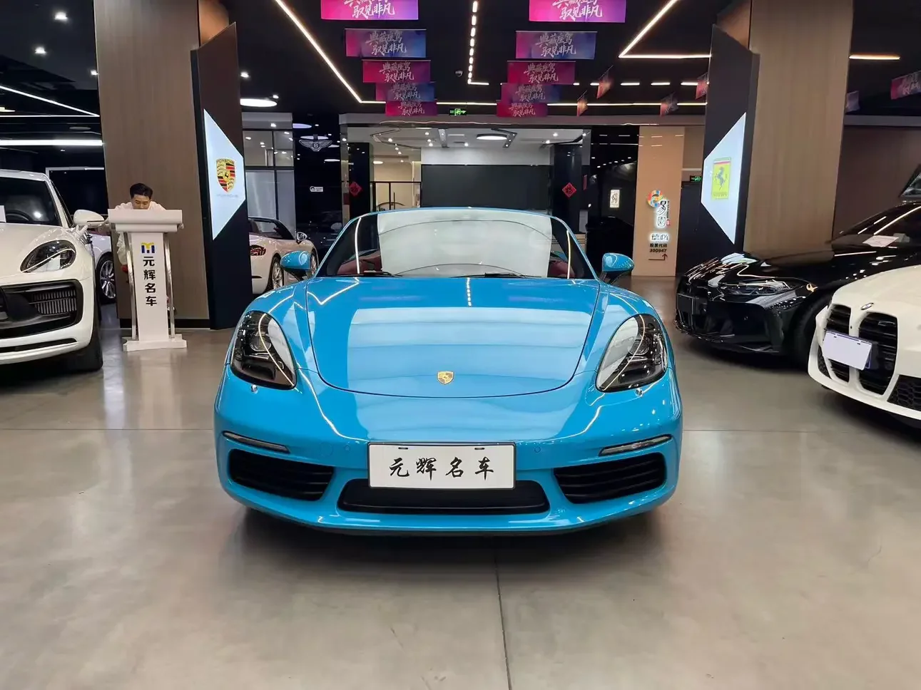 Porsche 718