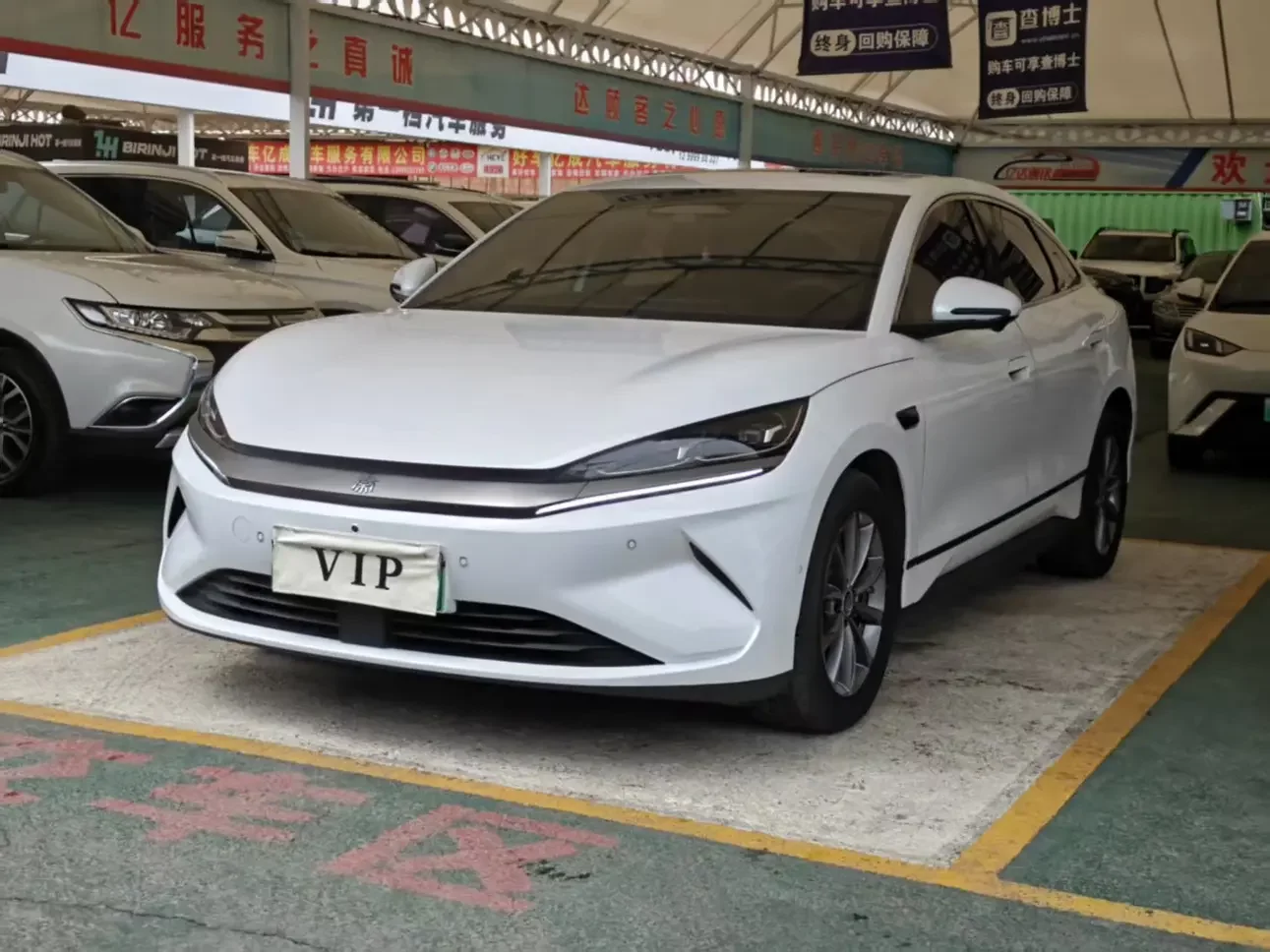 BYD Qin L EV
