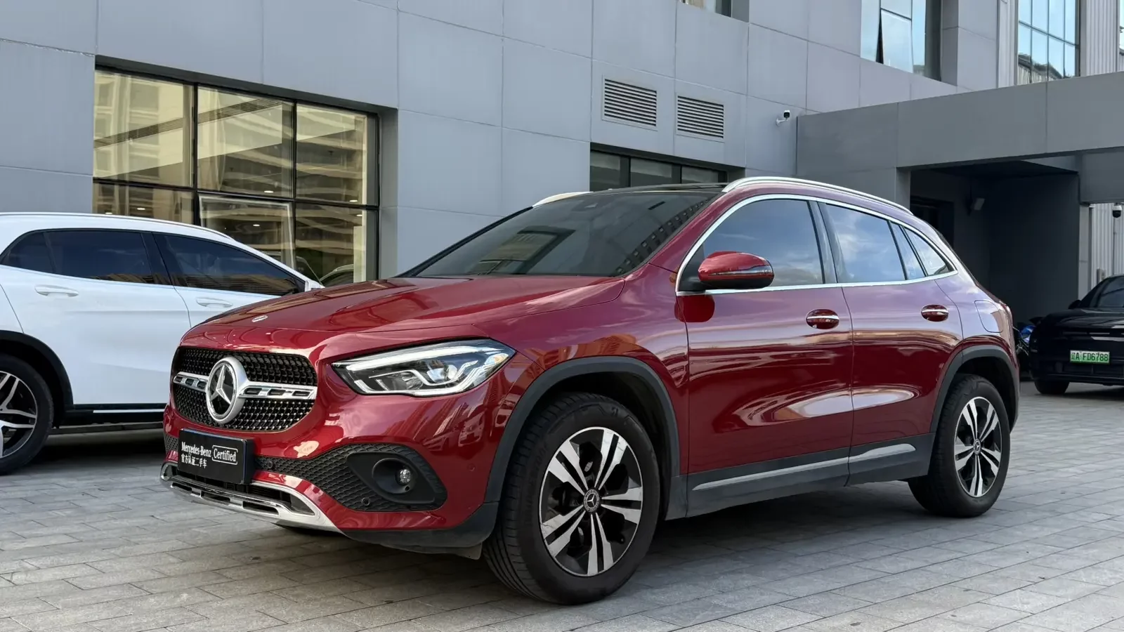Mercedes-Benz GLA