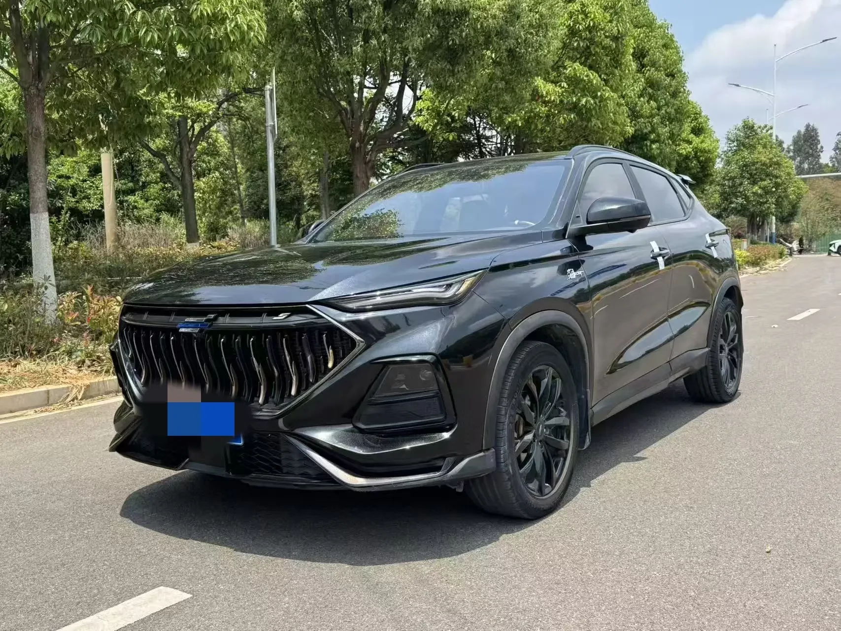 Oshan Changan Auchan X5