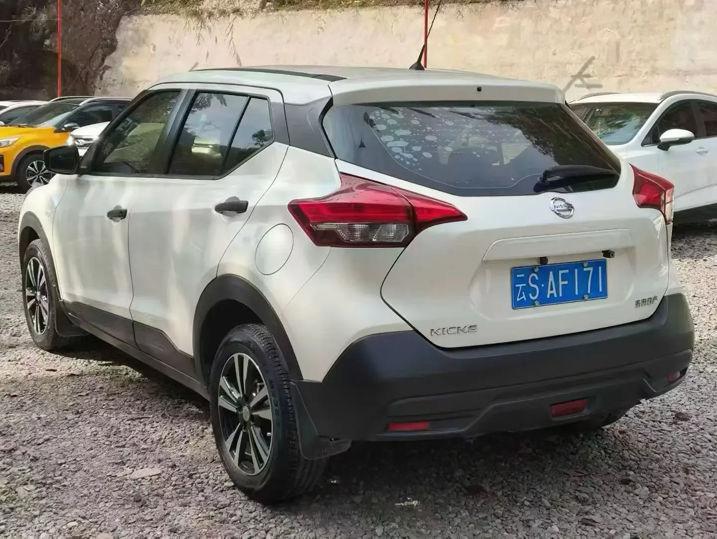 Nissan Jinke