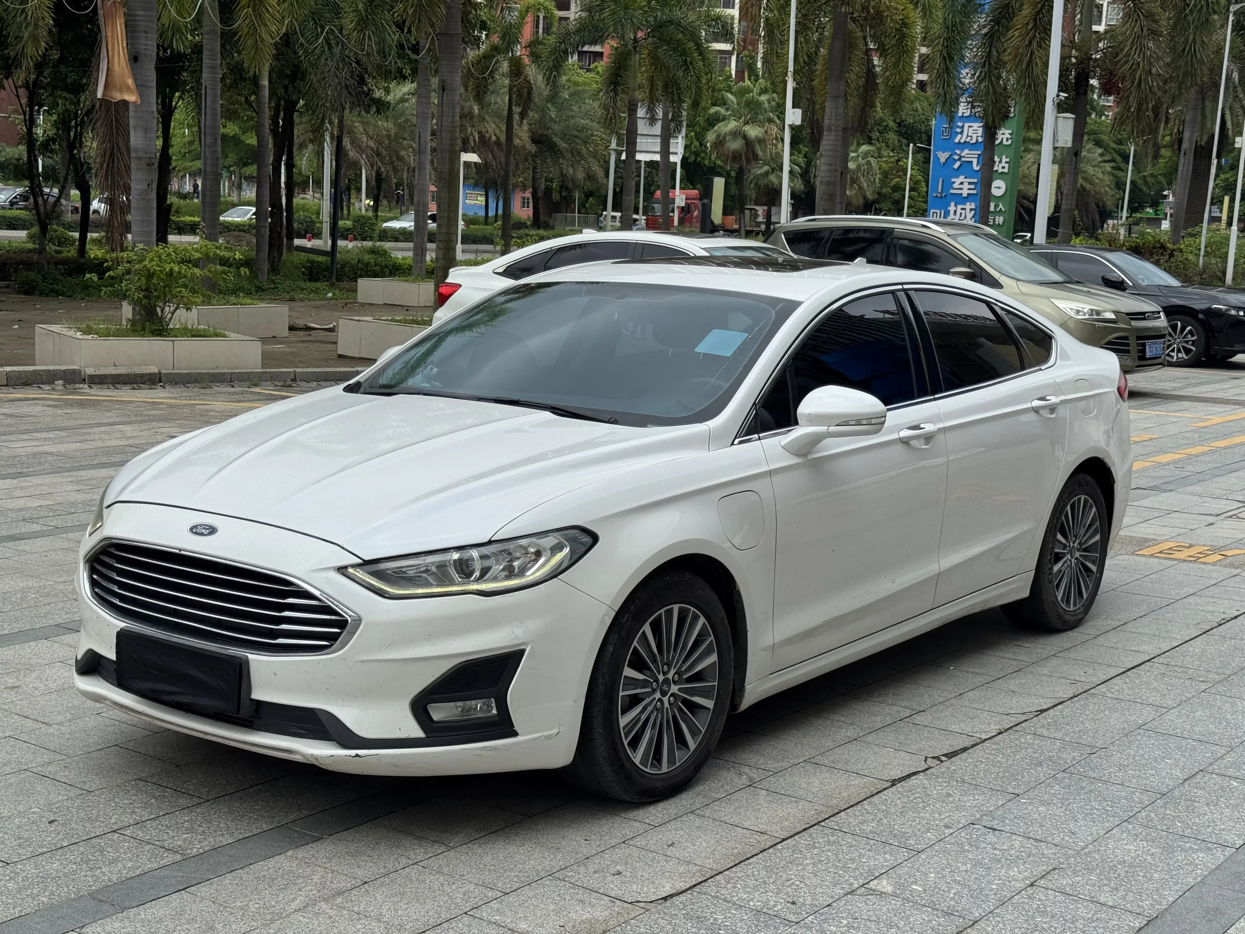 Ford Mondeo PHEV