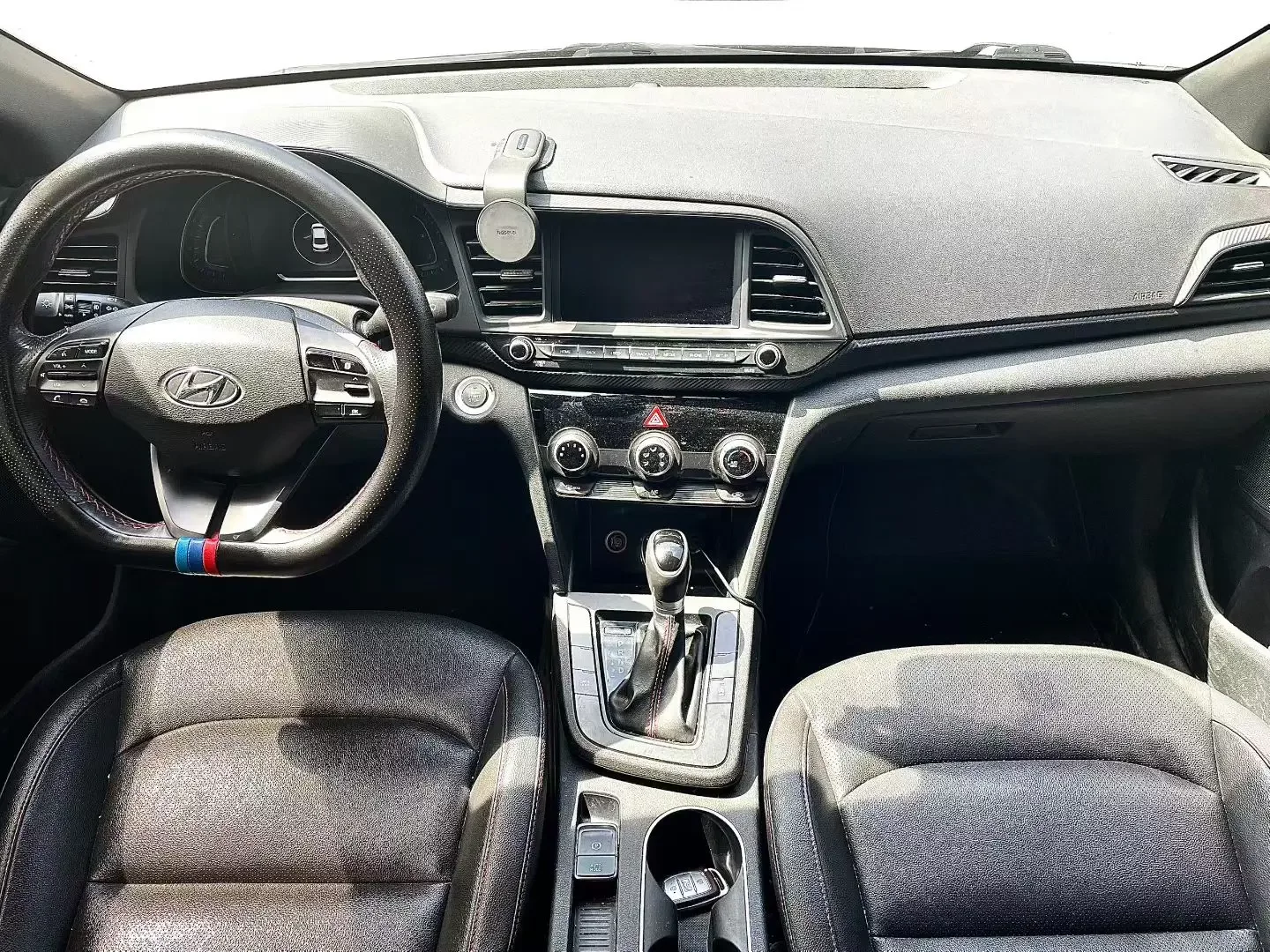 Hyundai lead