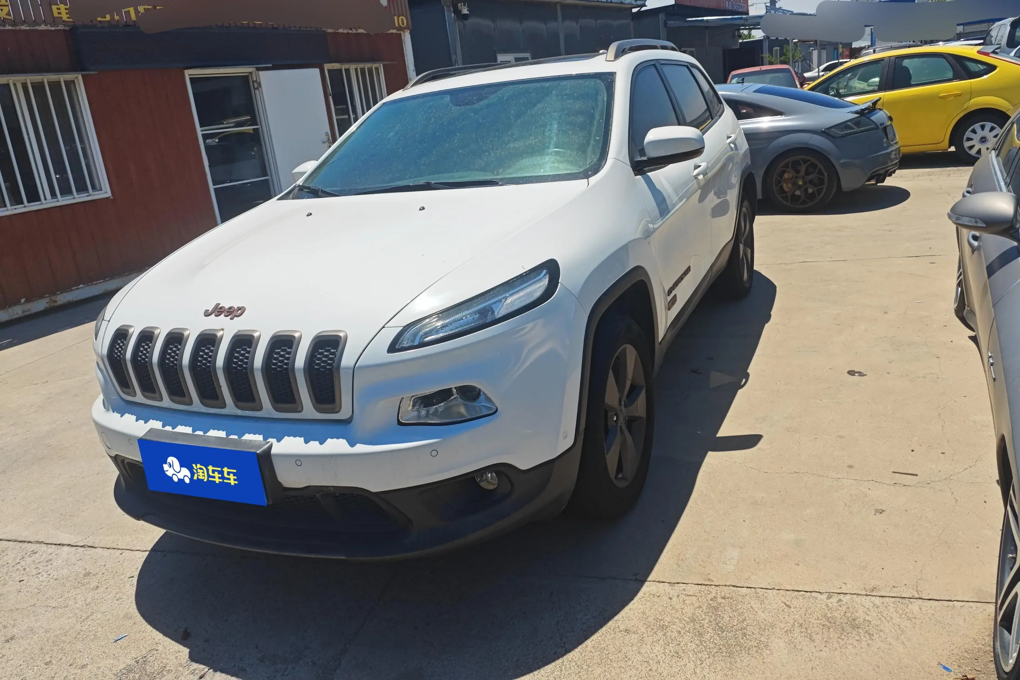Jeep Cherokee  из Китая