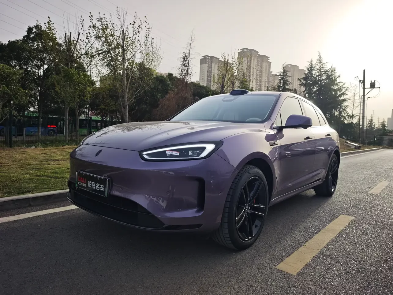AITO M5 (Wenjie M5)  из Китая