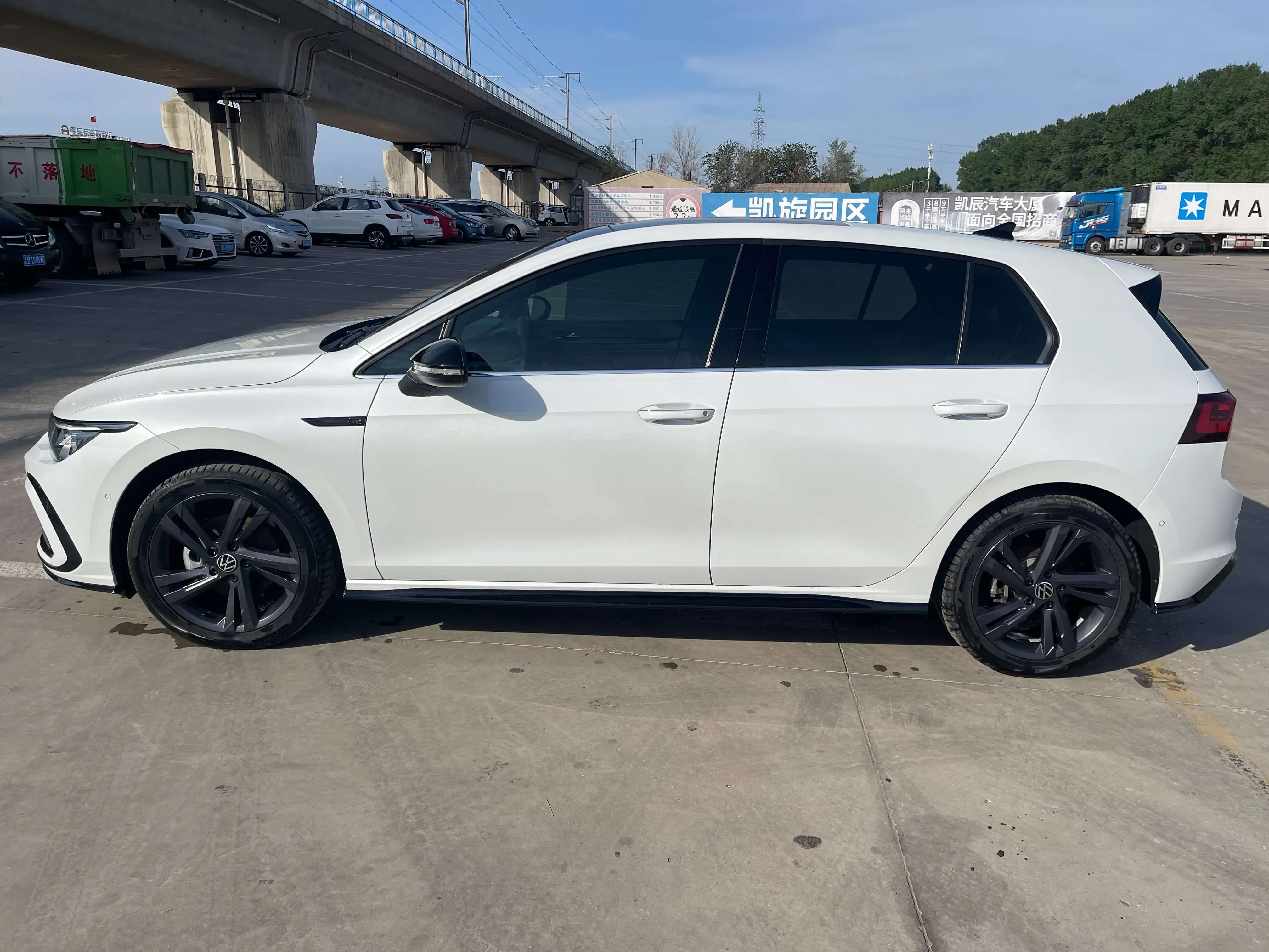 Volkswagen golf