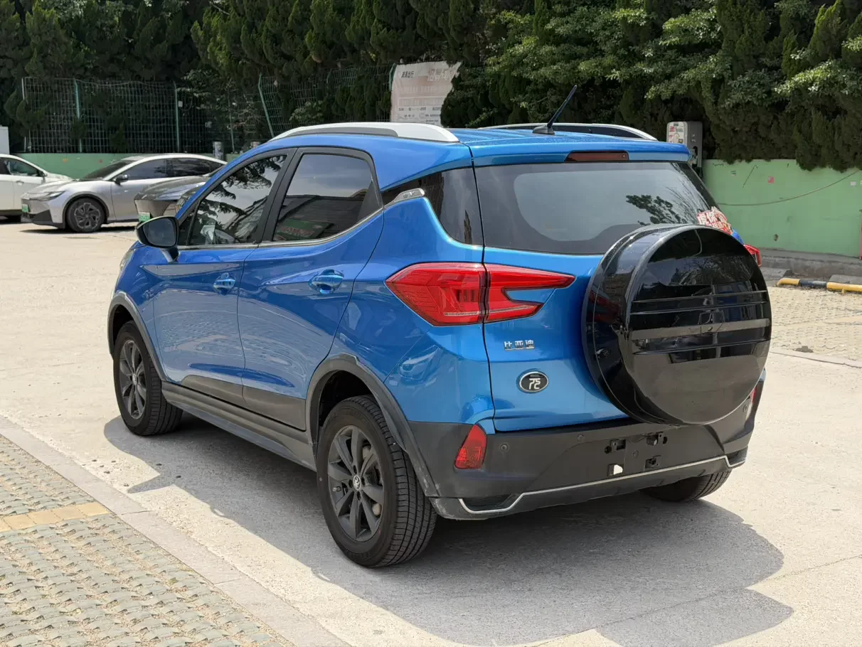 BYD Yuan EV