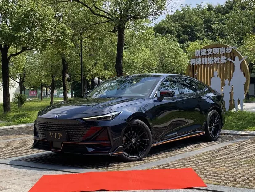 Changan UNI-V