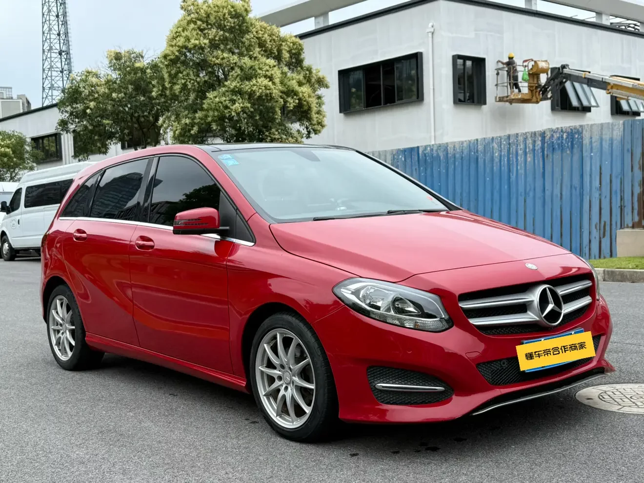 Mercedes-Benz B Class