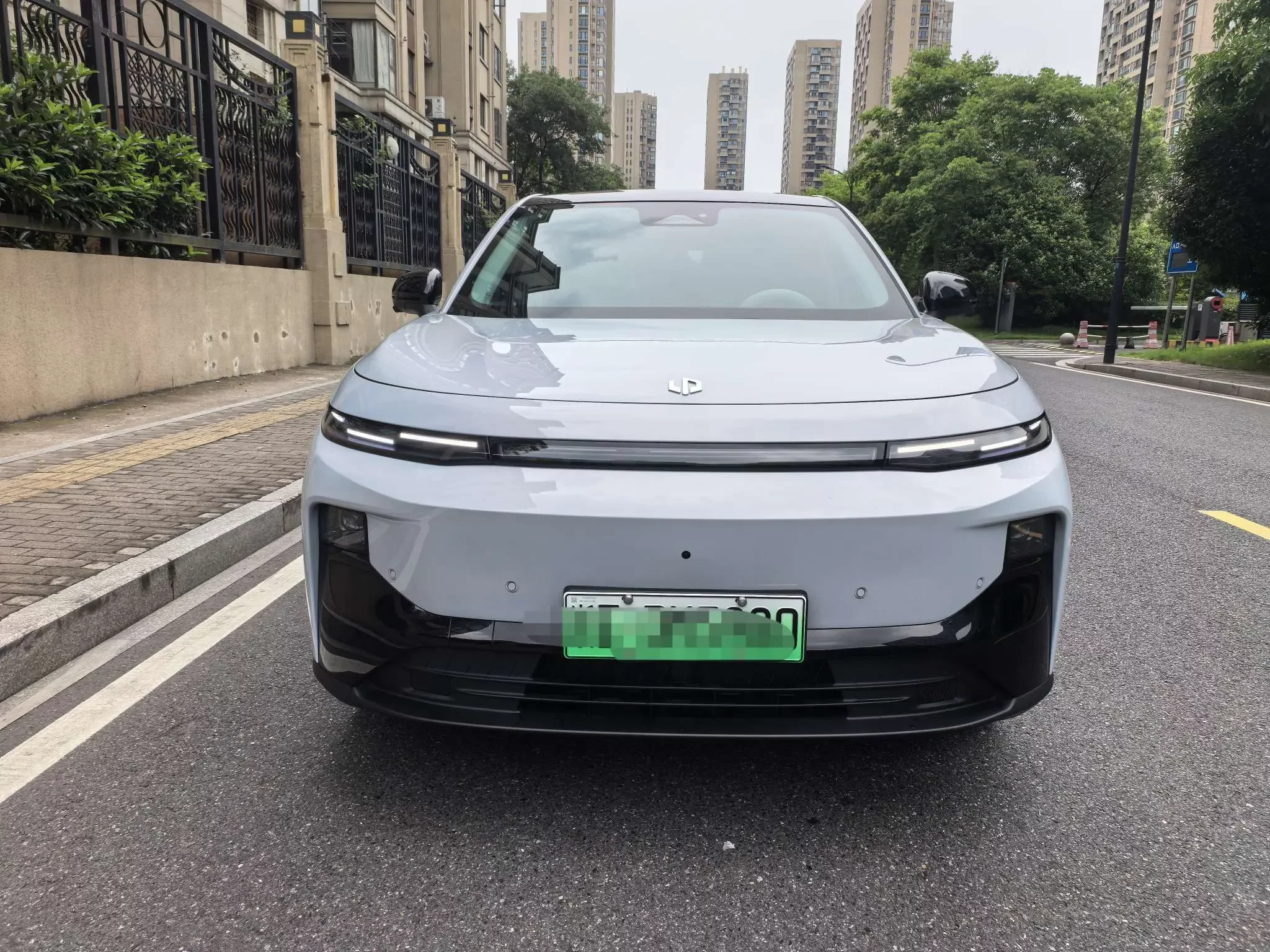 Leapmotor B10