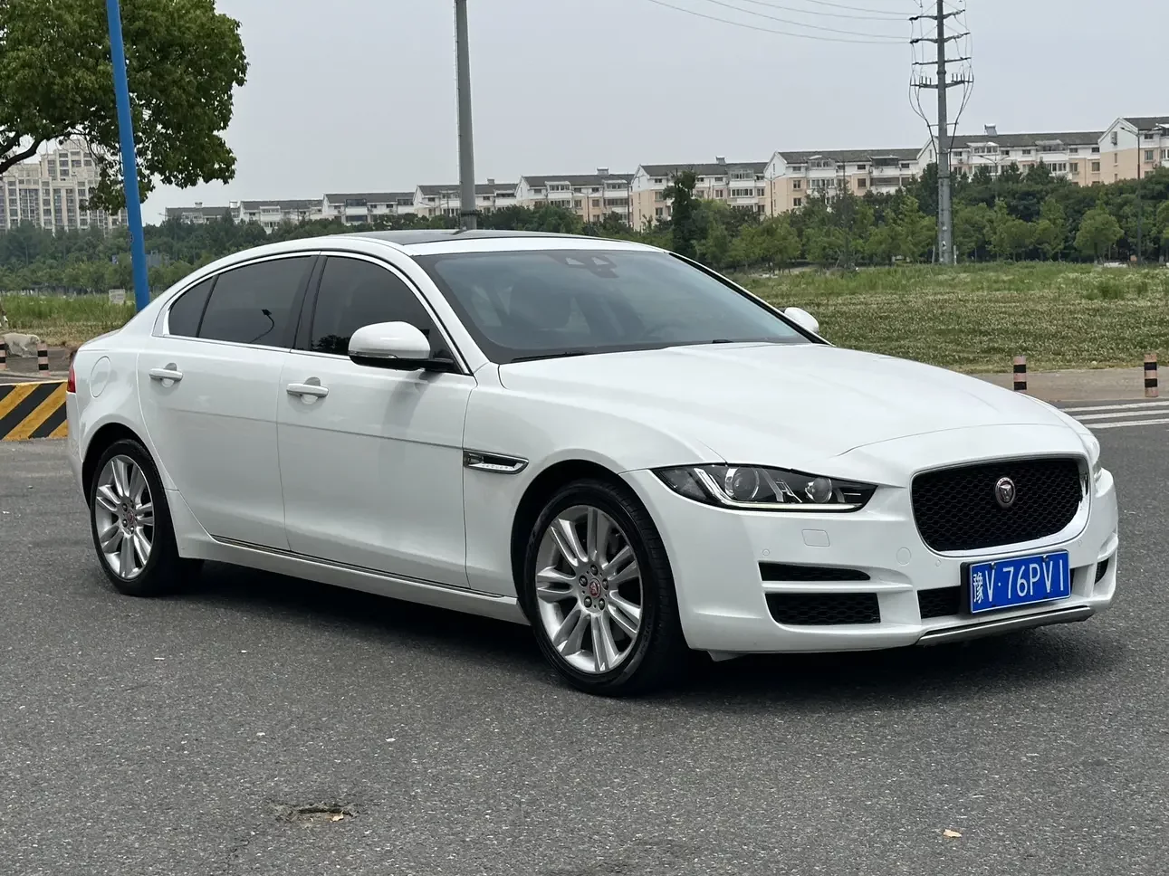 Jaguar XEL