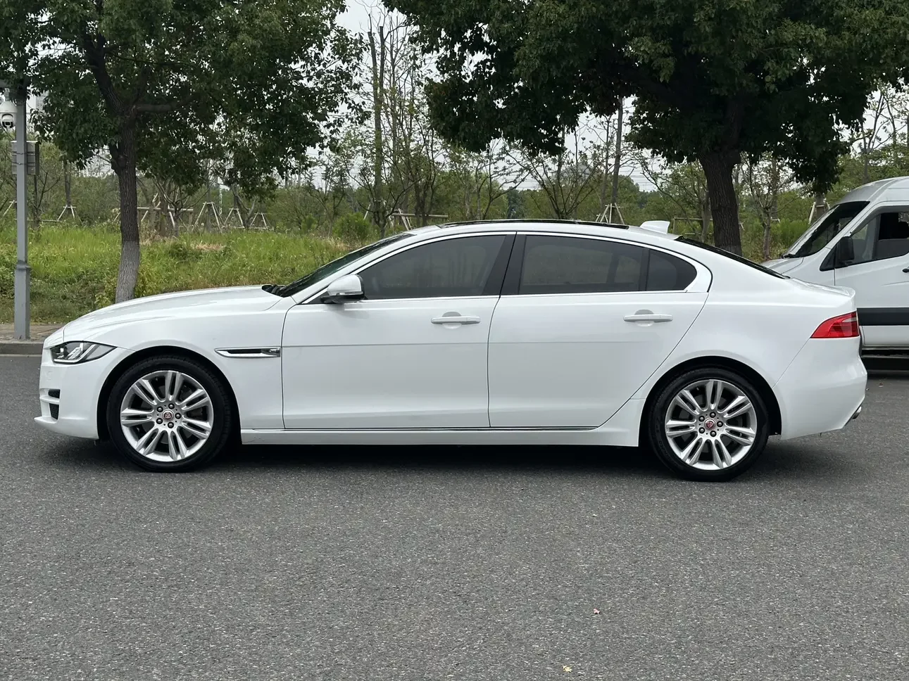 Jaguar XEL