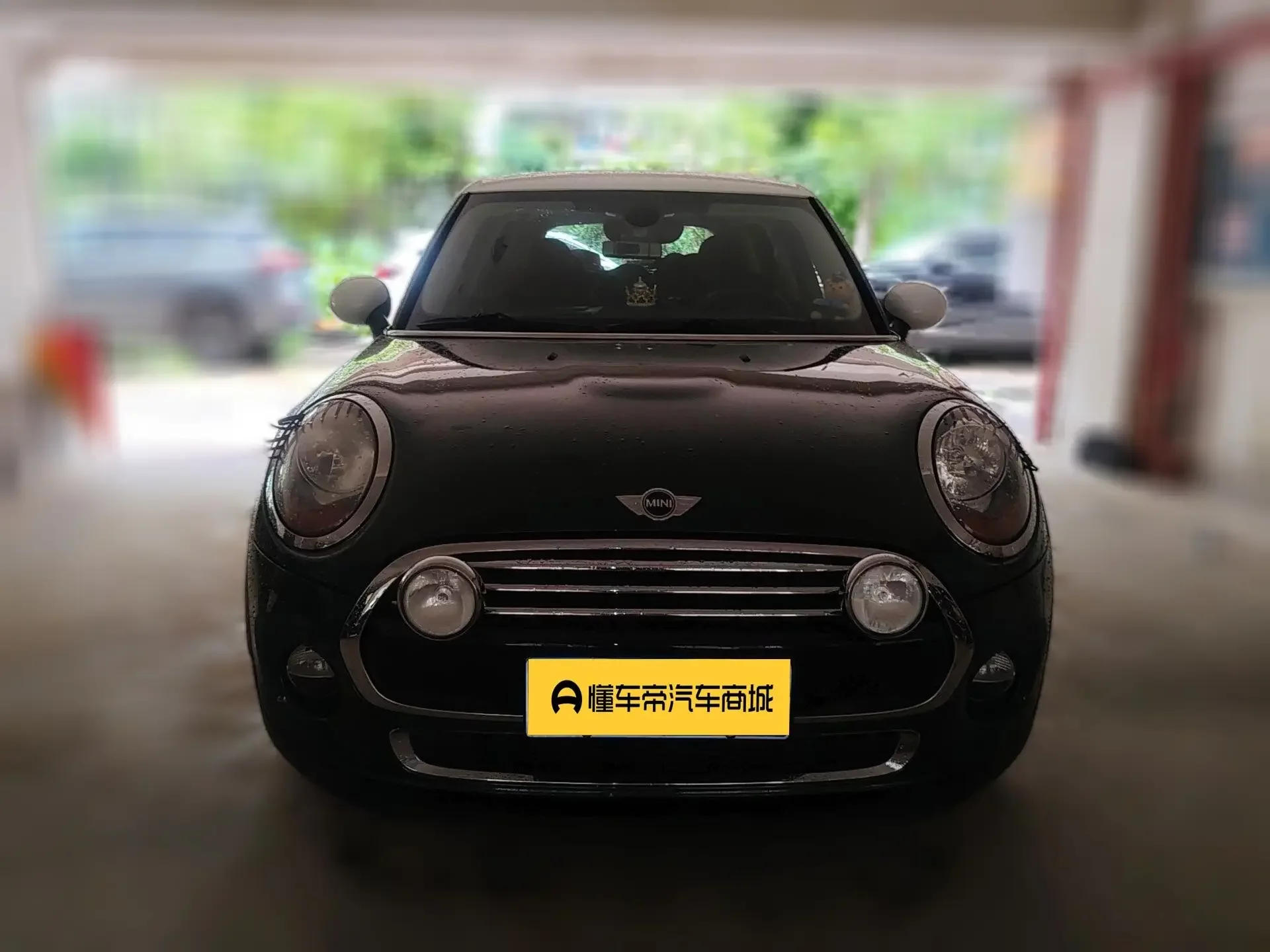 MINI 