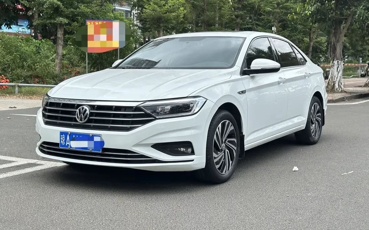 Volkswagen Sagitar