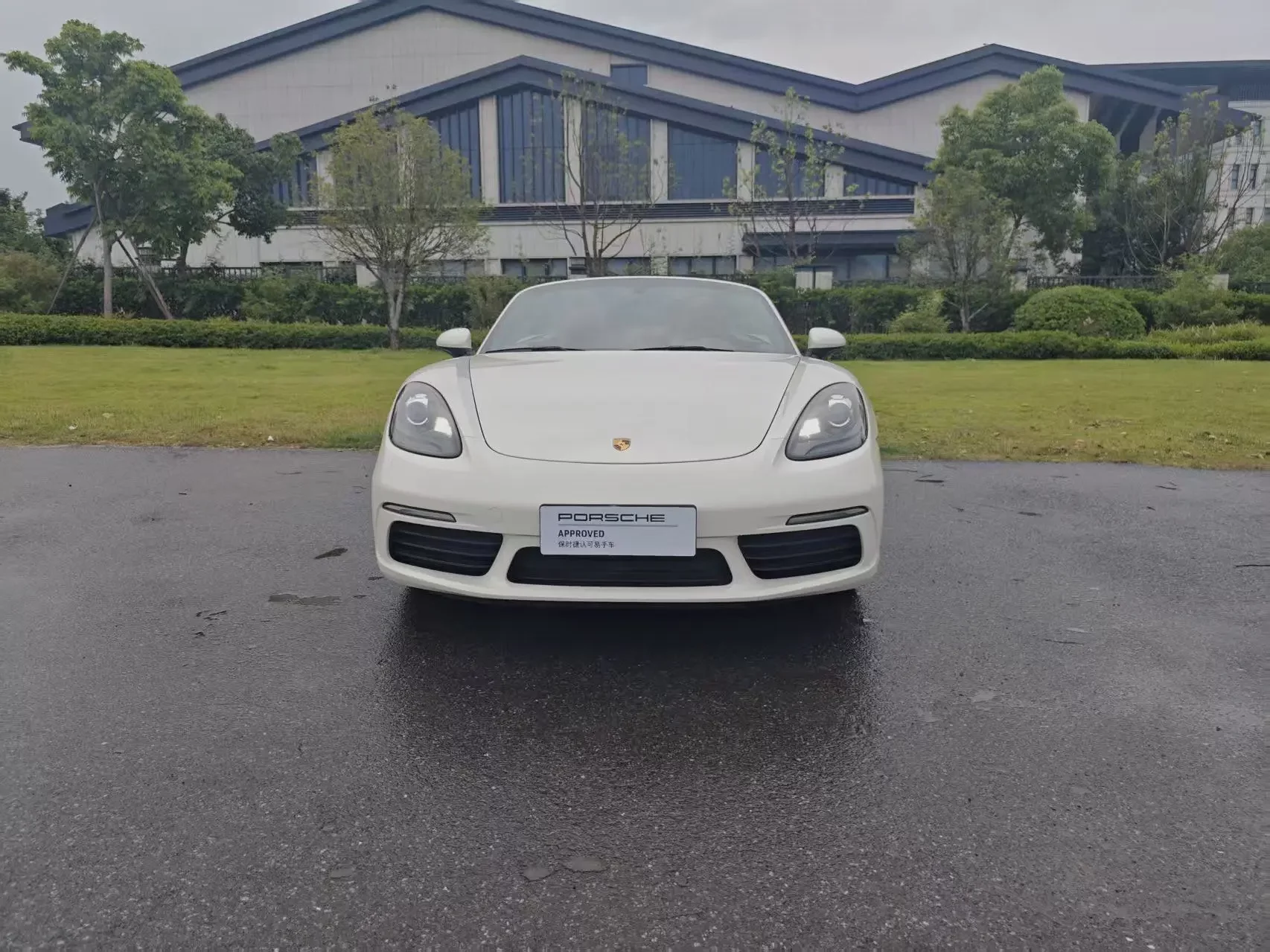 Porsche 718
