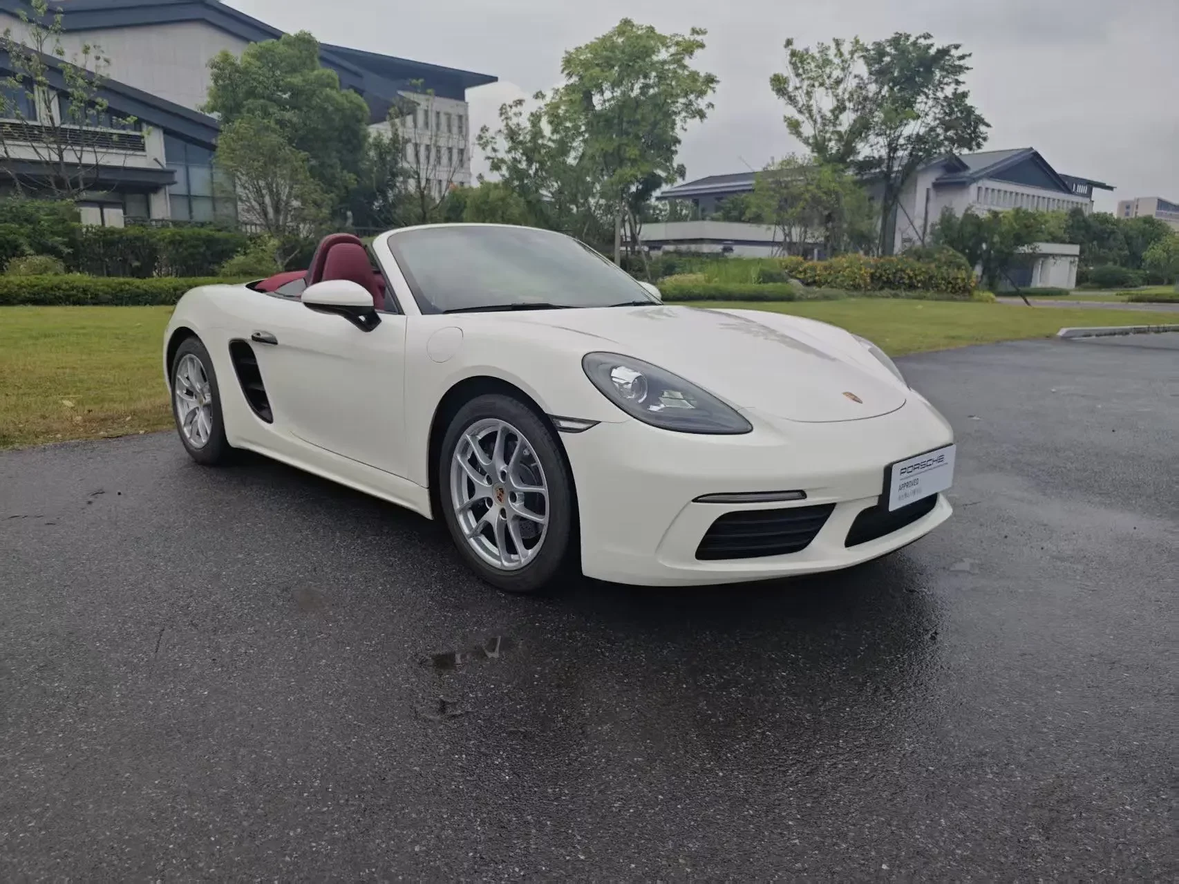 Porsche 718