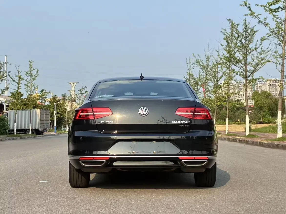Volkswagen Magotan