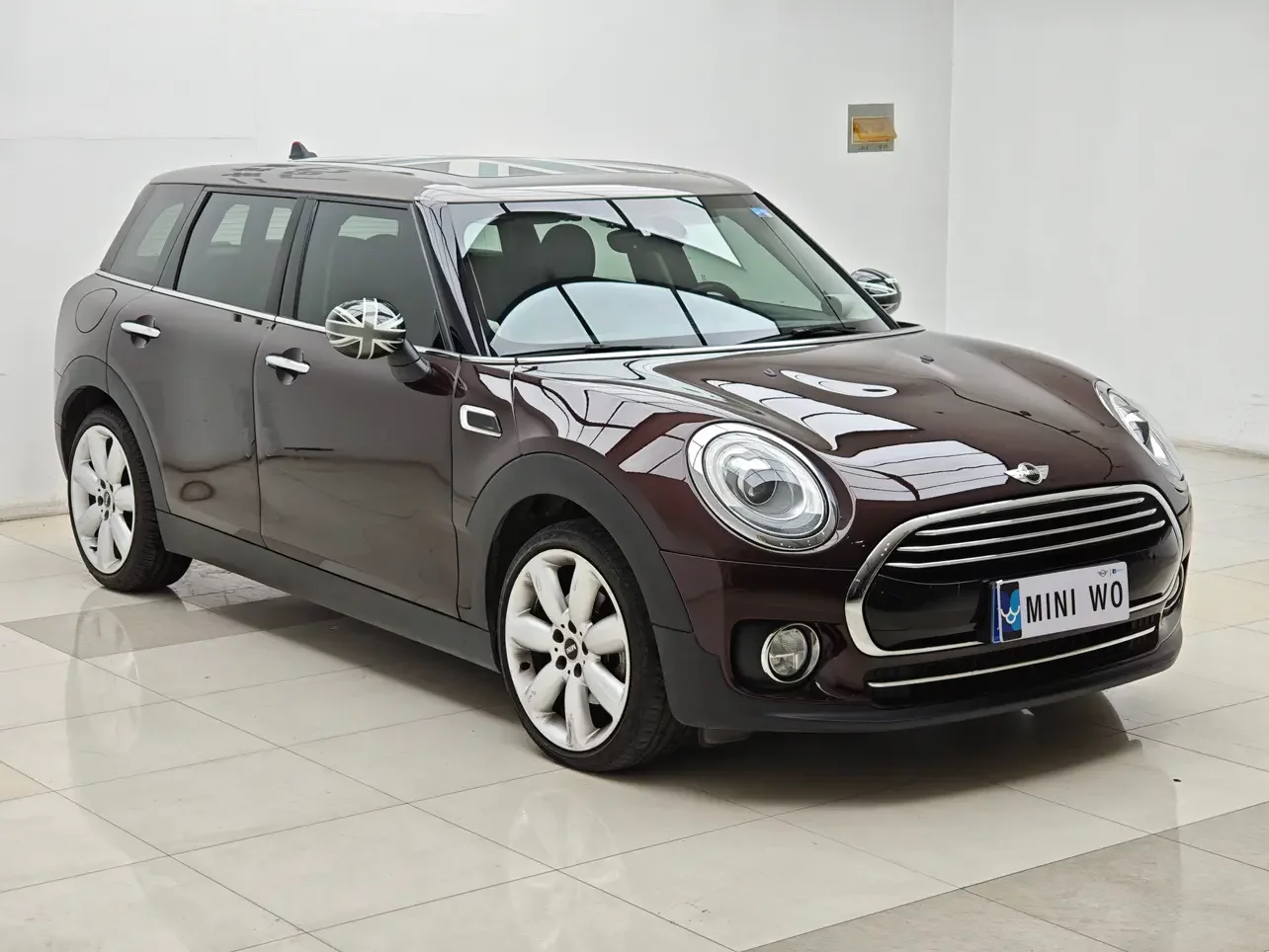 MINI CLUBMAN