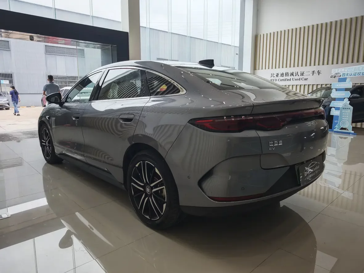 BYD Qin L EV