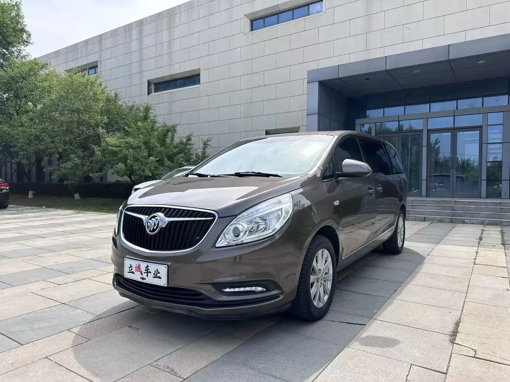 Buick GL8