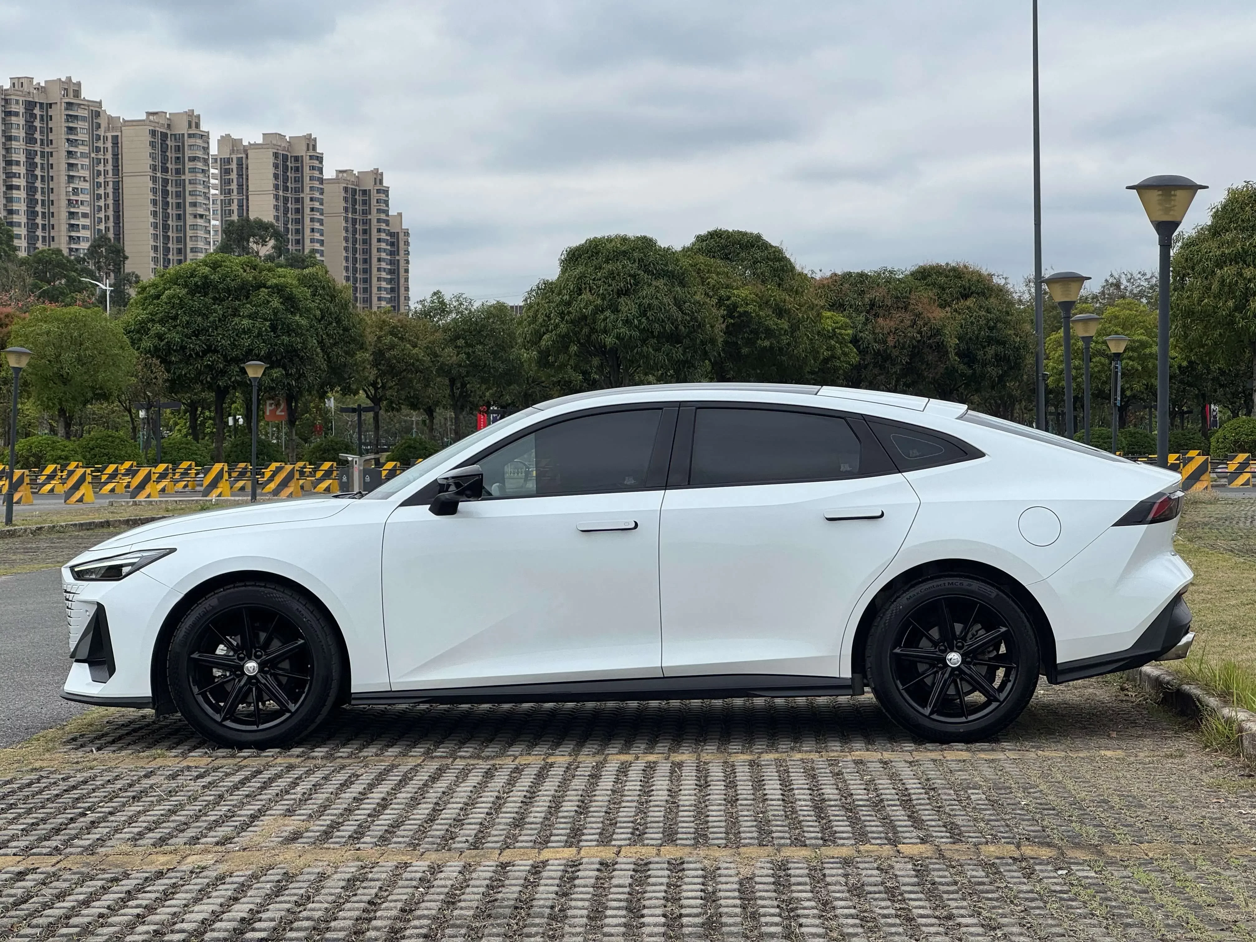 Changan UNI-V