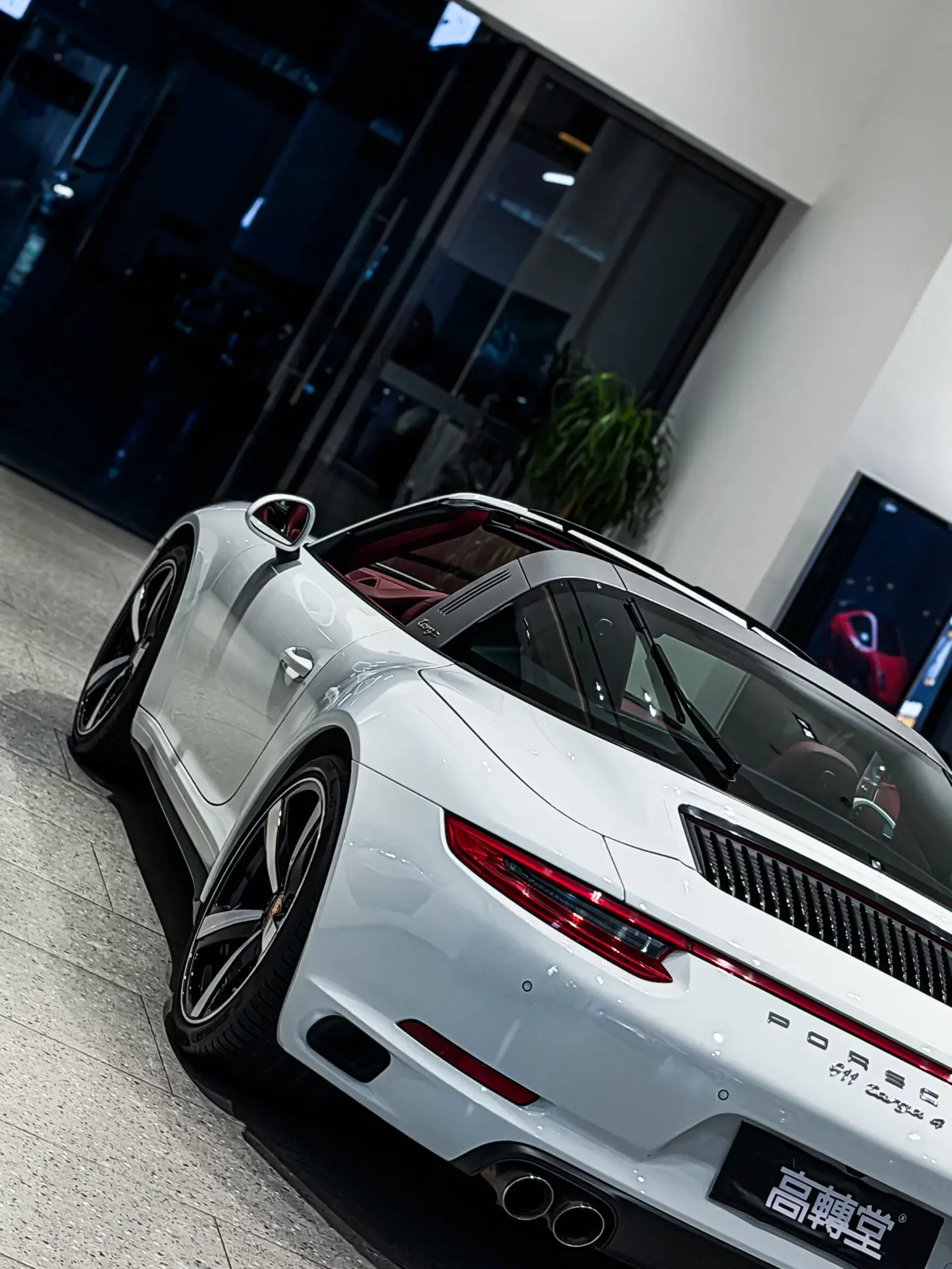 Porsche 911
