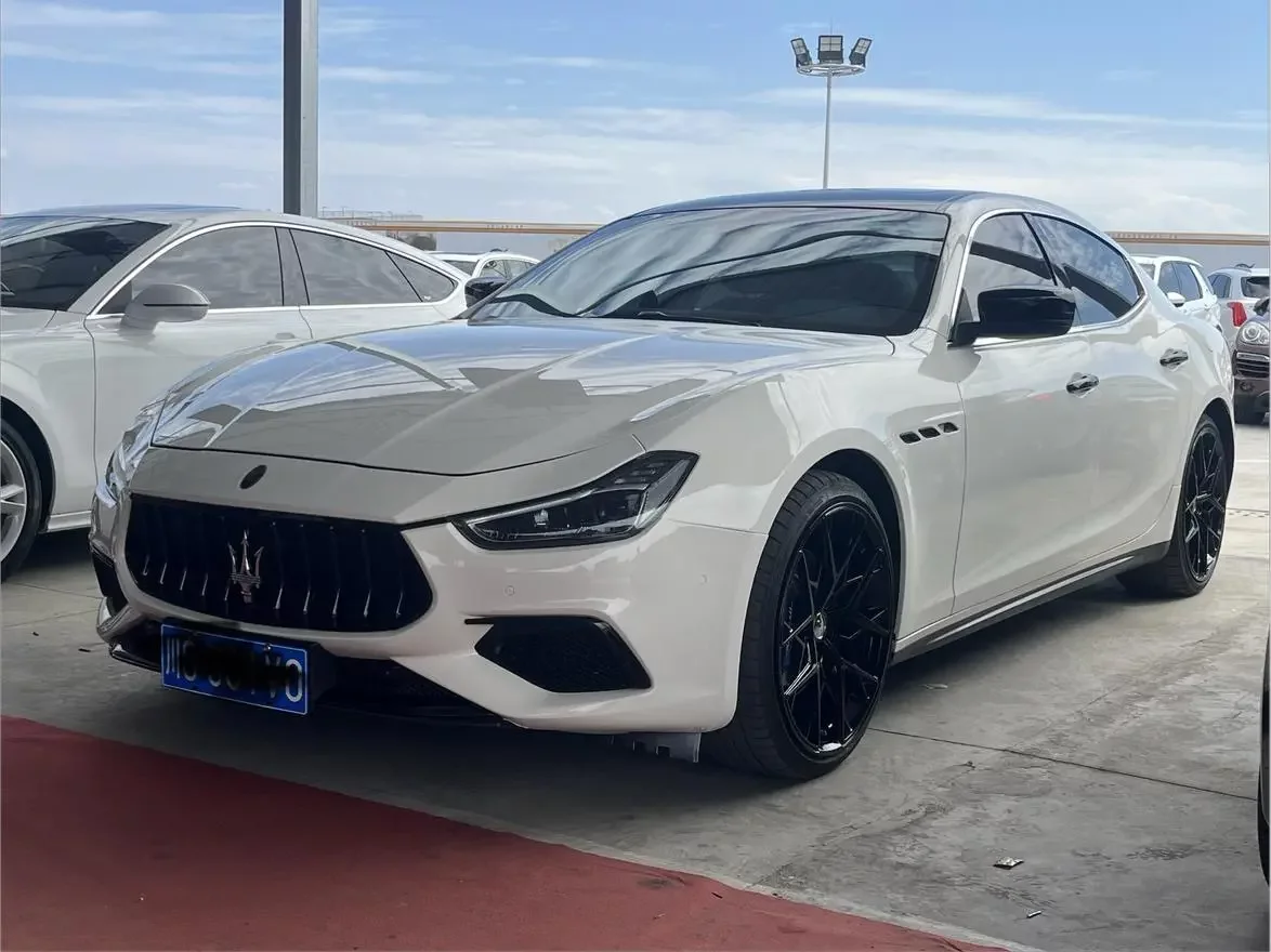 Maserati Ghibli