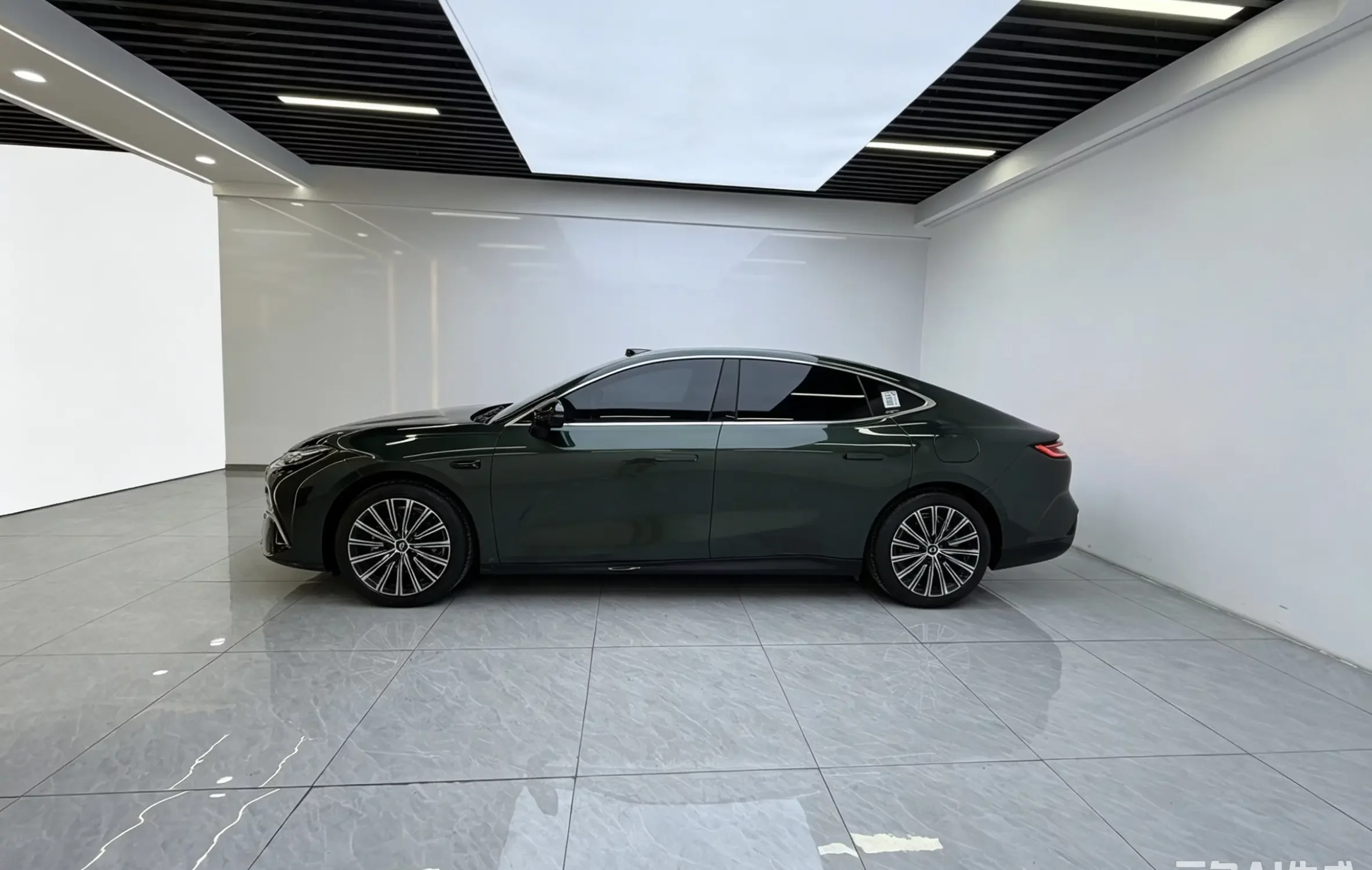 Geely Galaxy Star 8 PHEV