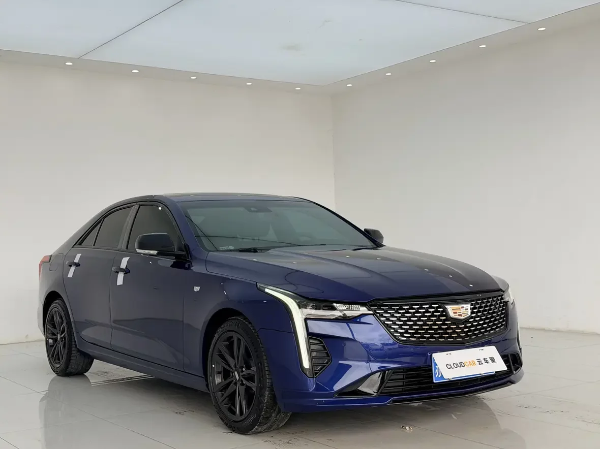 Cadillac CT4