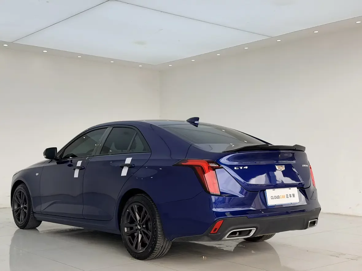 Cadillac CT4