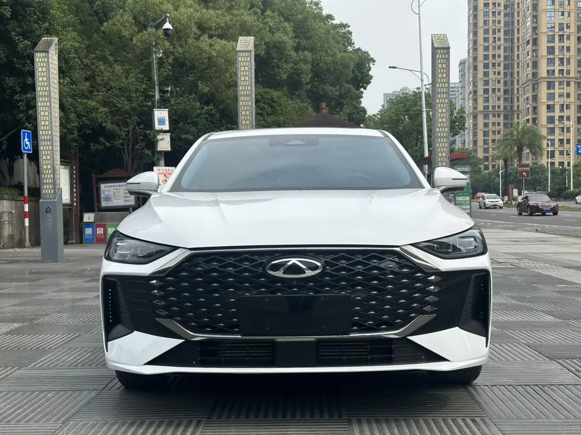 Chery Arrizo 8 PRO