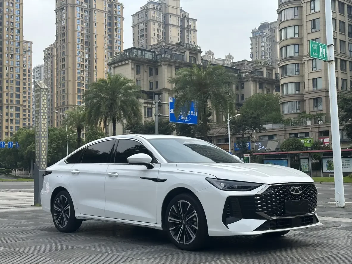 Chery Arrizo 8 PRO